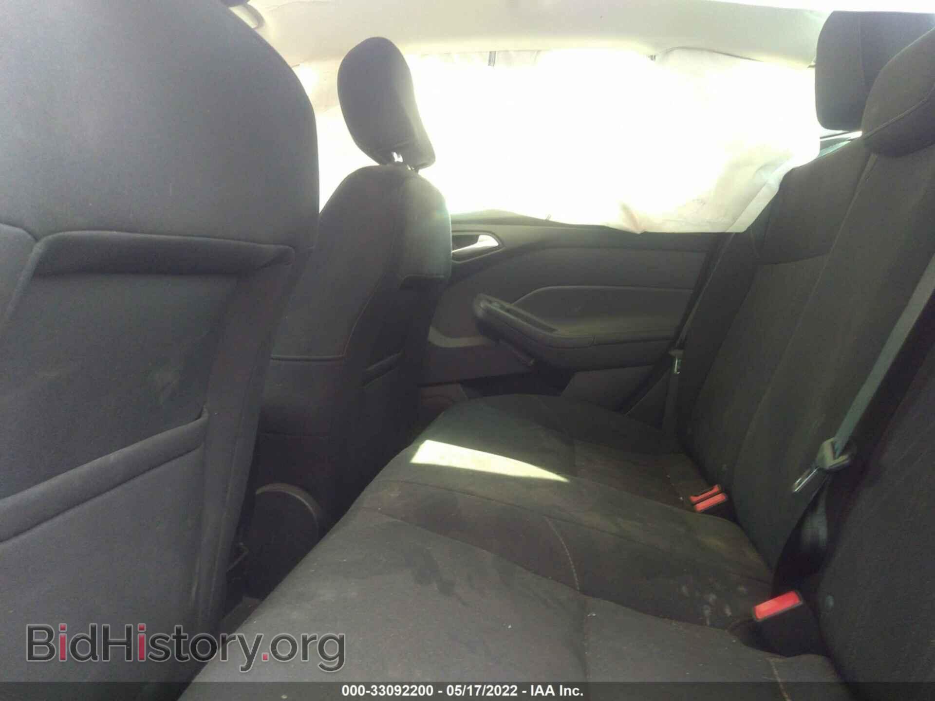 2016 FORD FOCUS - VIN: 1FADP3F24GL262691 - Фото 8