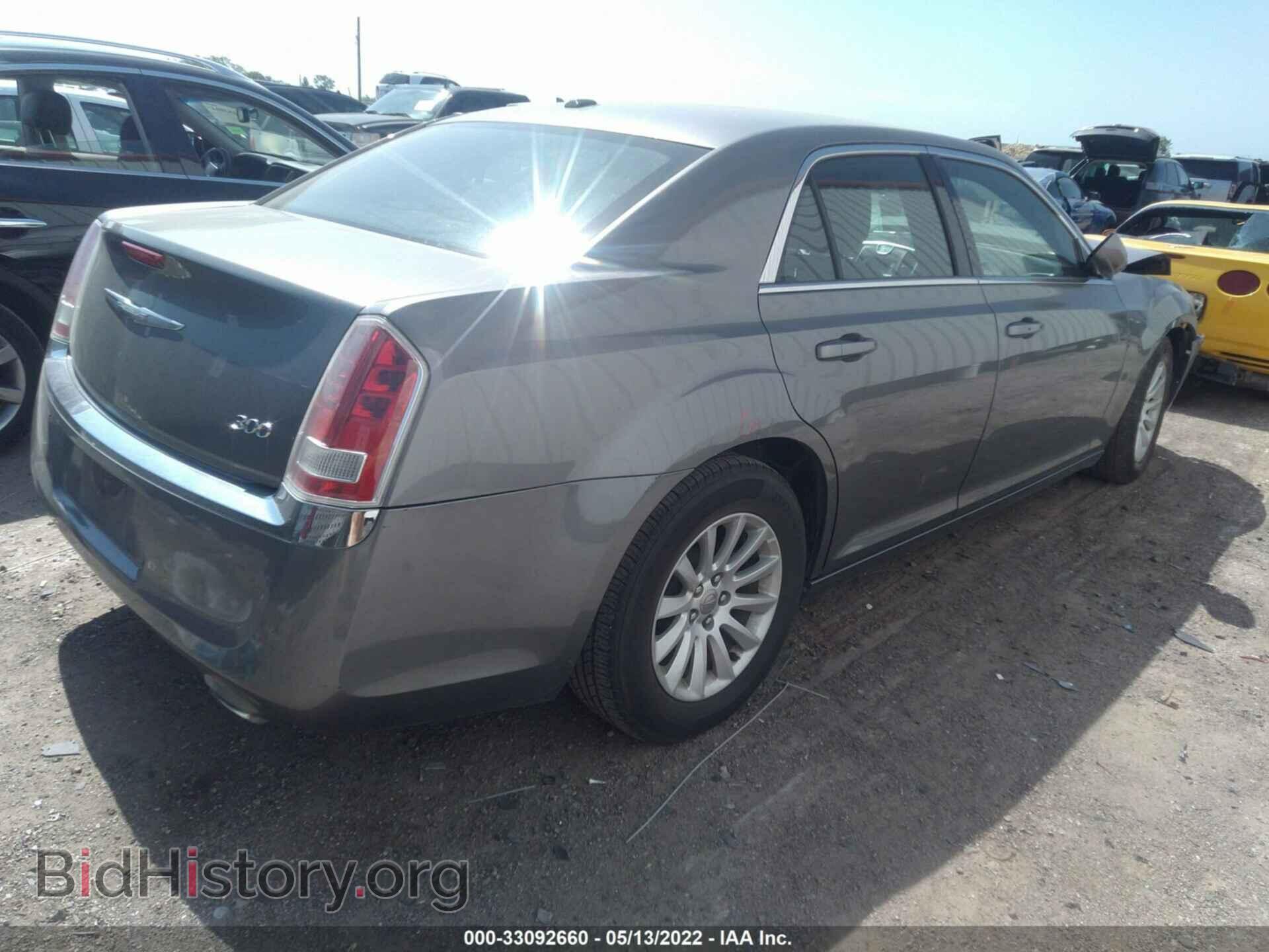 2012 CHRYSLER 300 - VIN: 2C3CCAAG2CH113751 - Photo 4