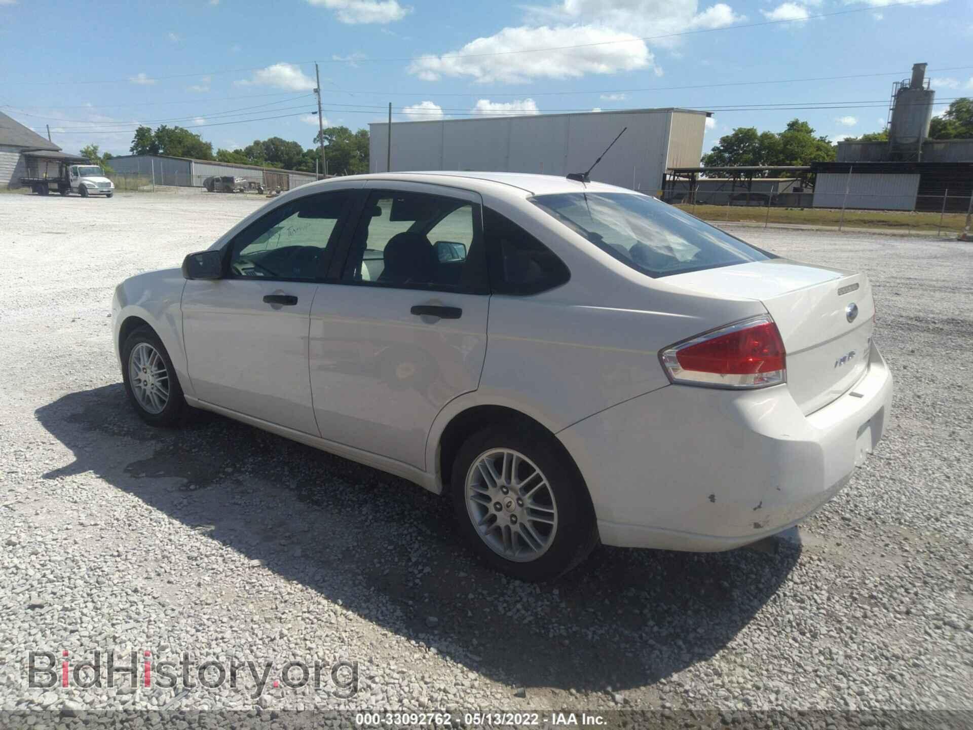 2010 FORD FOCUS - VIN: 1FAHP3FN8AW115548 - Photo 3