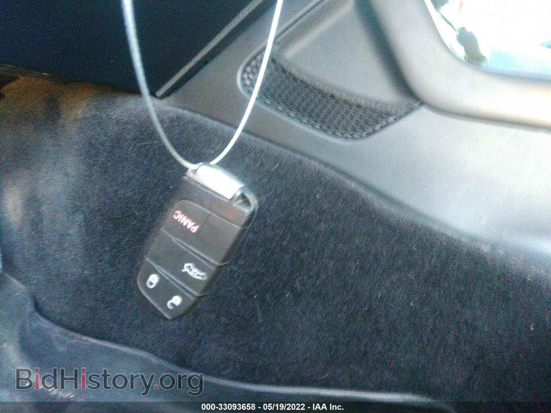 2015 DODGE CHALLENGER - VIN: 2C3CDZFJ1FH718574 - Фото 11