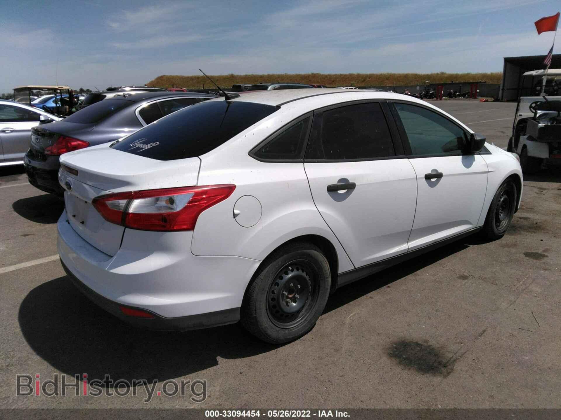 2012 FORD FOCUS - VIN: 1FAHP3E20CL131058 - Photo 4