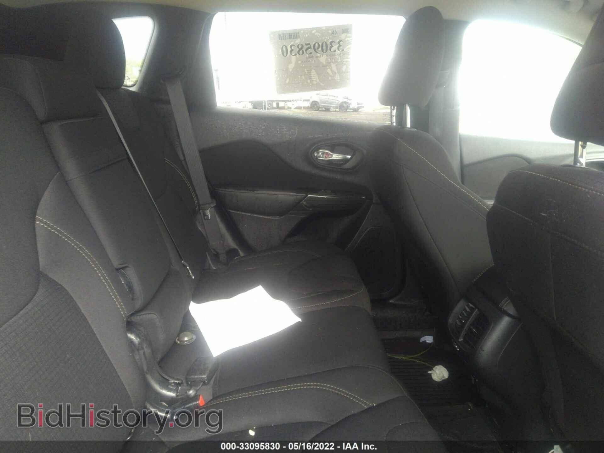 2016 JEEP CHEROKEE - VIN: 1C4PJMCB5GW139659 - Фото 8