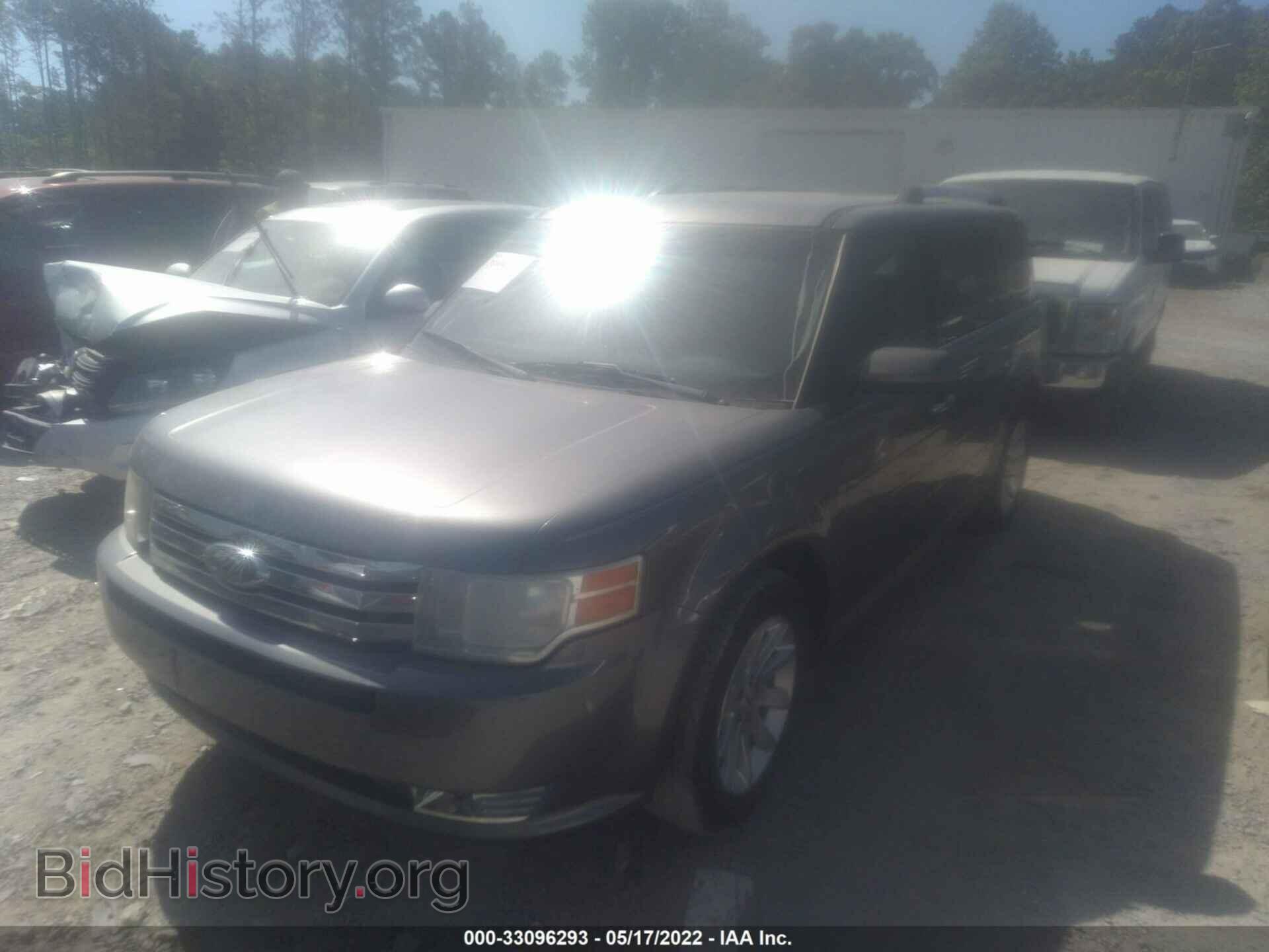 2010 FORD FLEX - VIN: 2FMGK5CC5ABA31879 - Photo 2