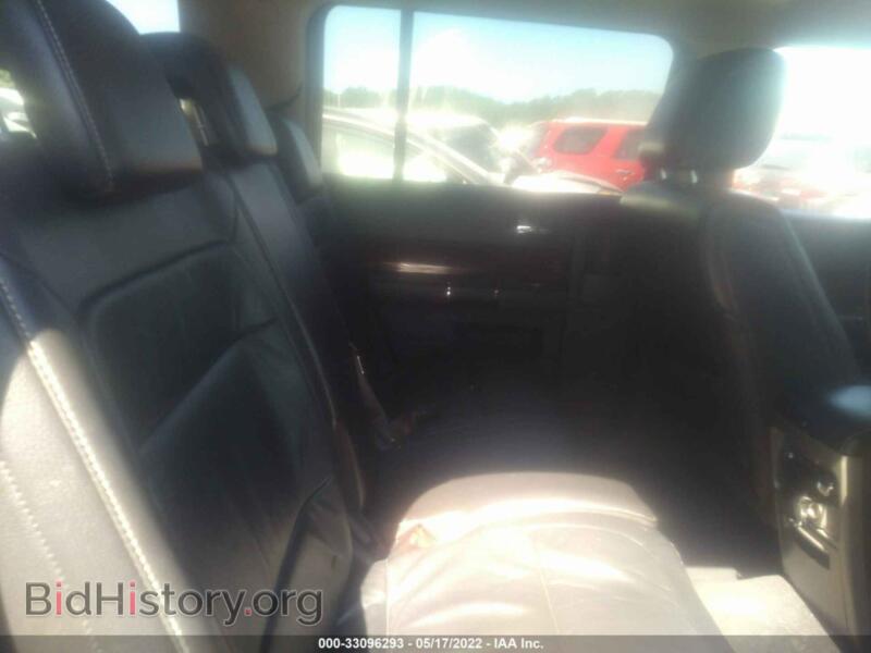 2010 Ford FLEX (VIN 2FMGK5CC5ABA31879) — photo 8 of 11
