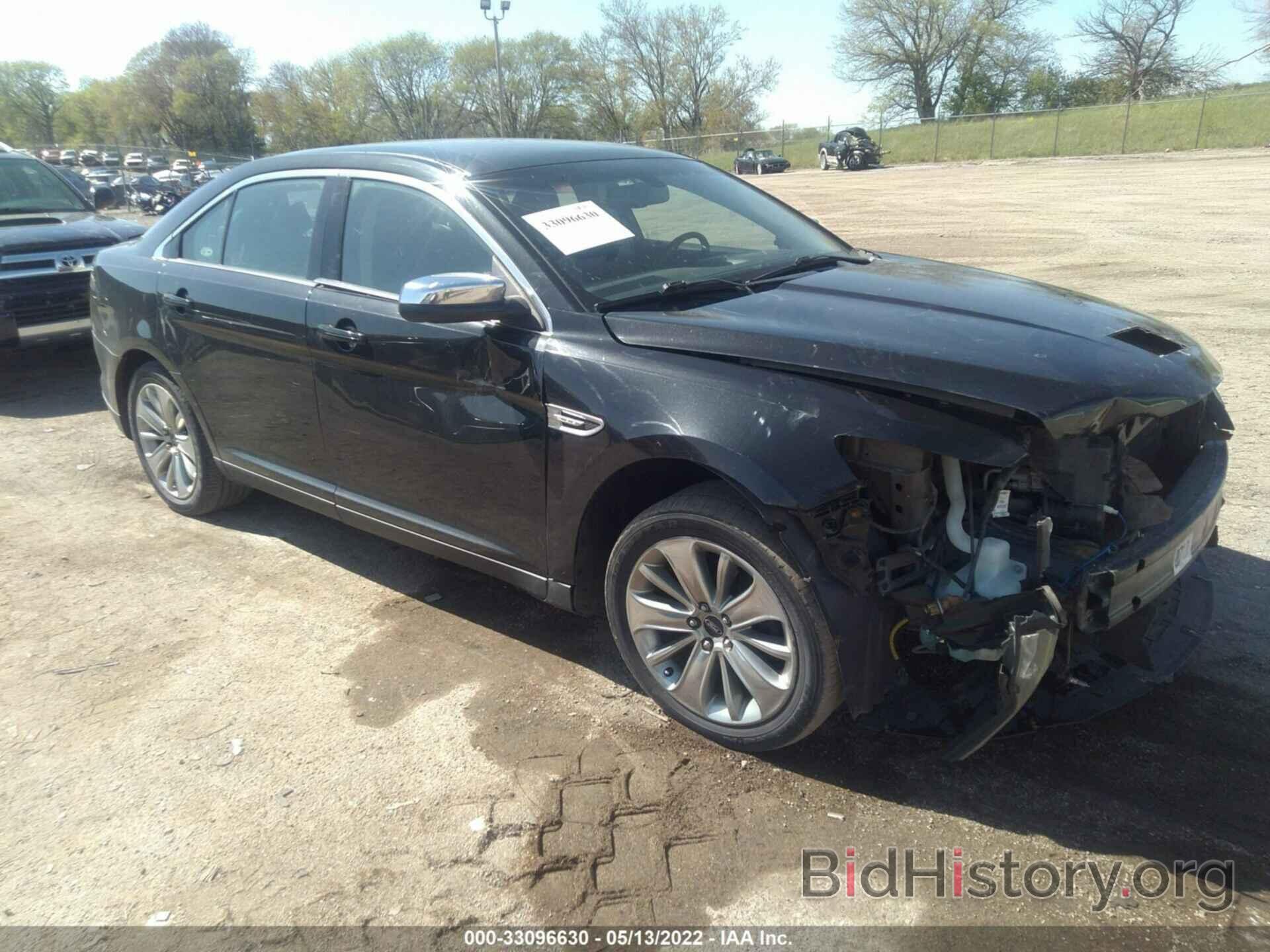 Photo 1FAHP2FW1BG169868 - FORD TAURUS 2011