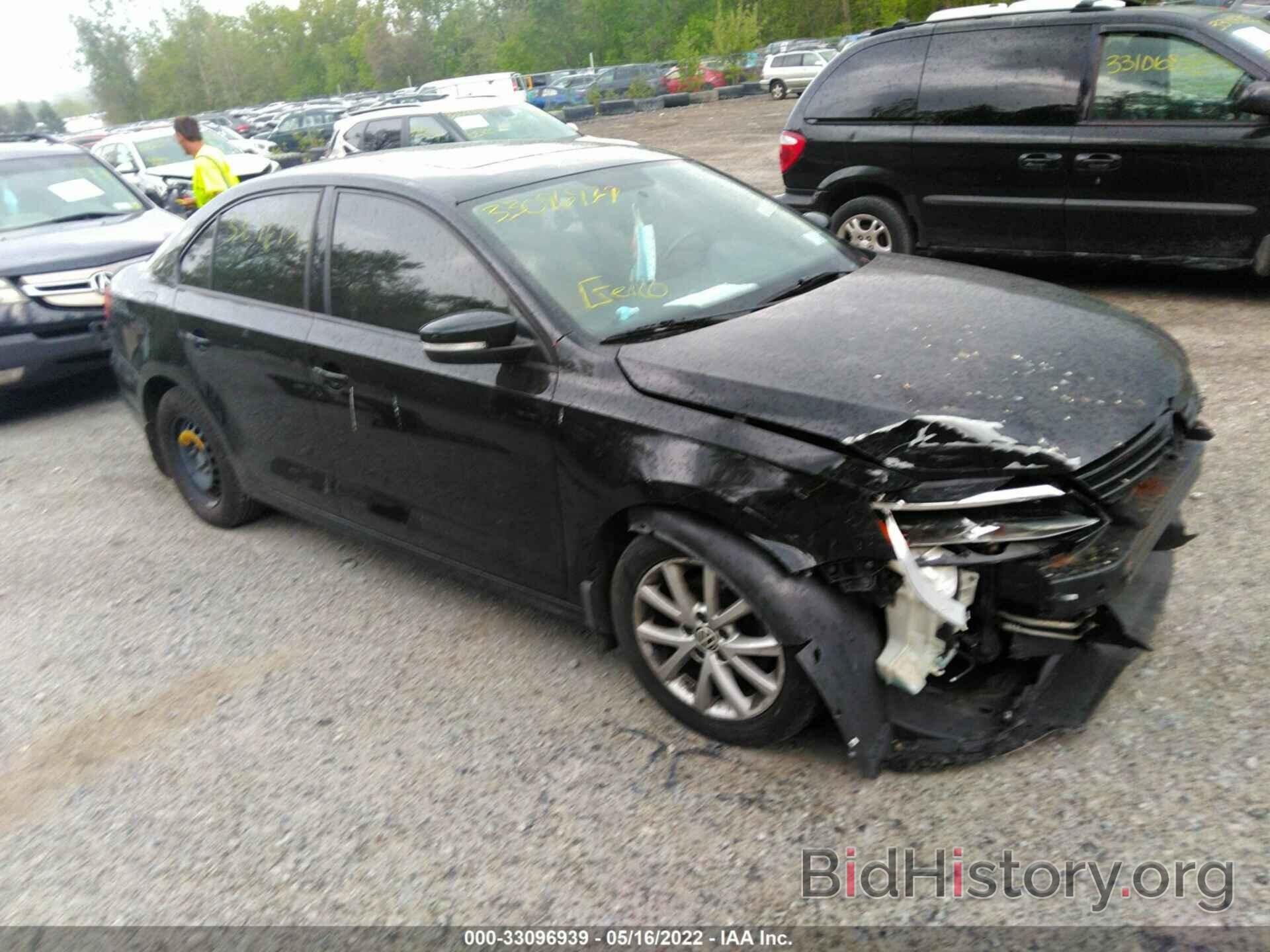 Photo 3VWDP7AJ2CM421939 - VOLKSWAGEN JETTA SEDAN 2012