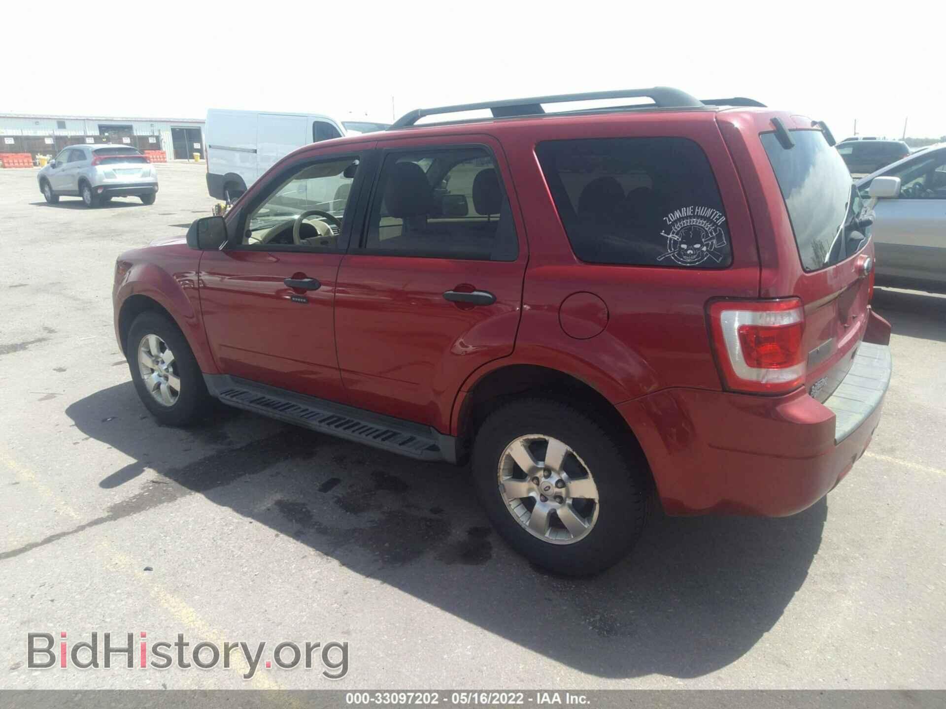 2011 FORD ESCAPE - VIN: 1FMCU0D75BKA99331 - Фото 3