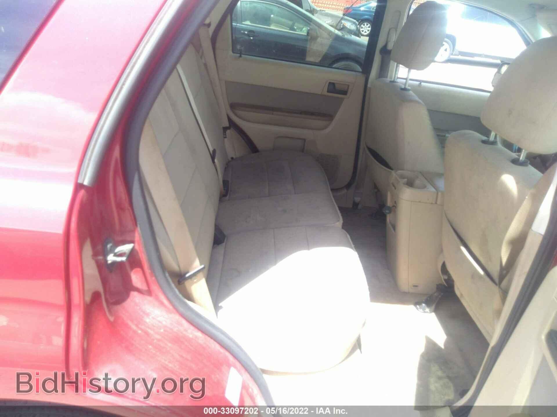 2011 FORD ESCAPE - VIN: 1FMCU0D75BKA99331 - Фото 8