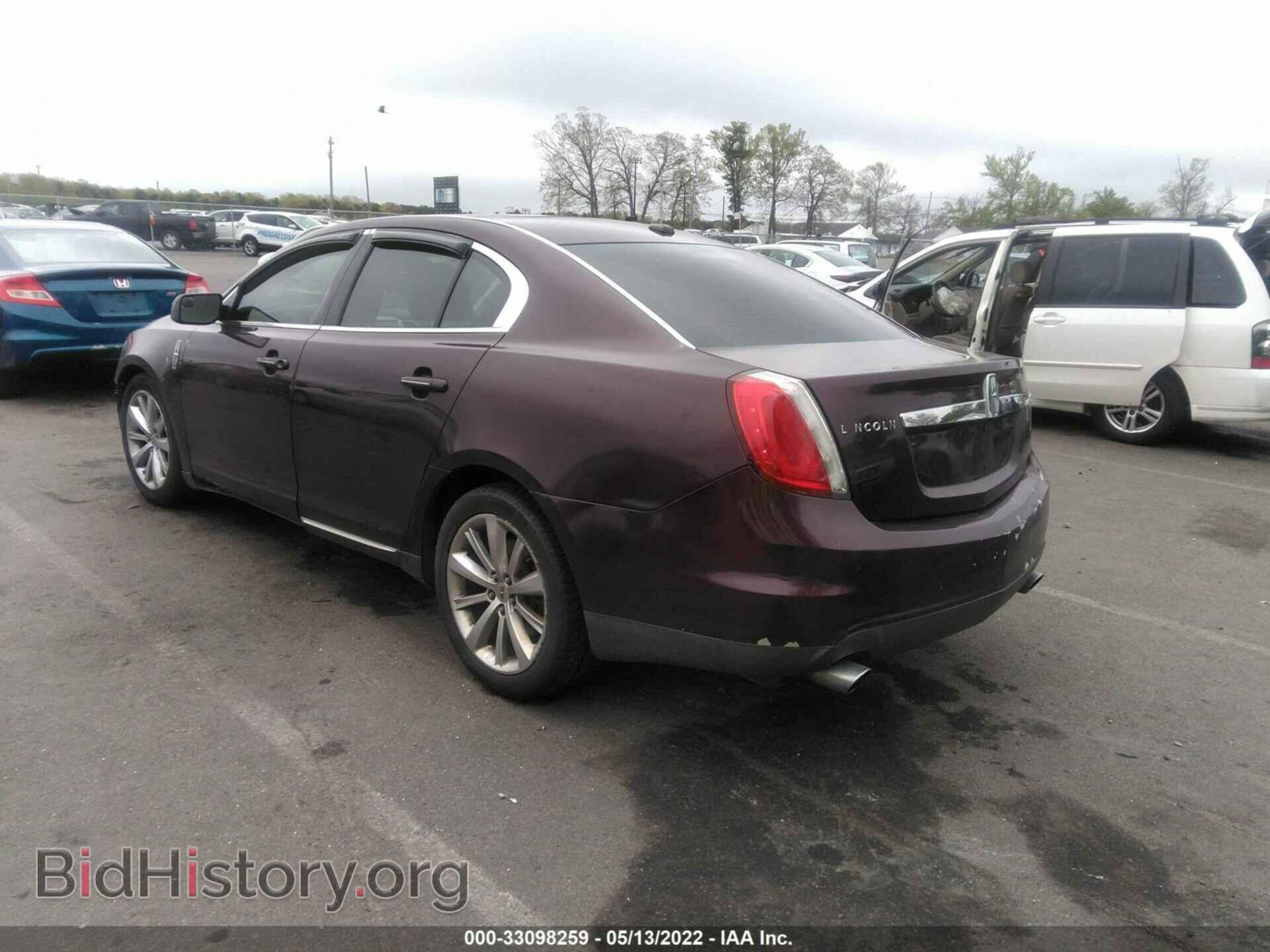 2011 LINCOLN MKS - VIN: 1LNHL9FT1BG613931 - Фото 3