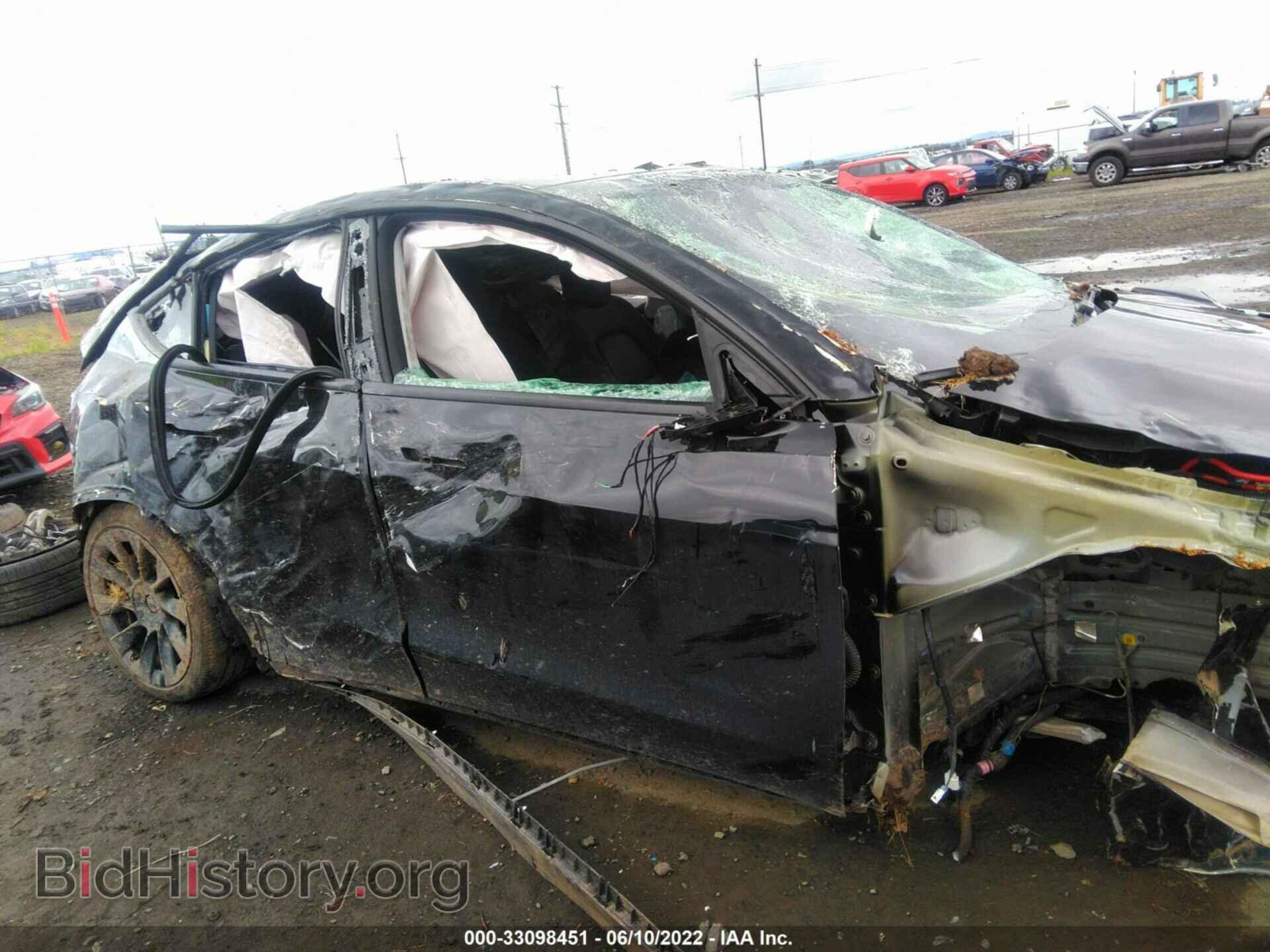 2022 TESLA MODEL Y - VIN: 7SAYGDEE8NF371431 - Фото 6
