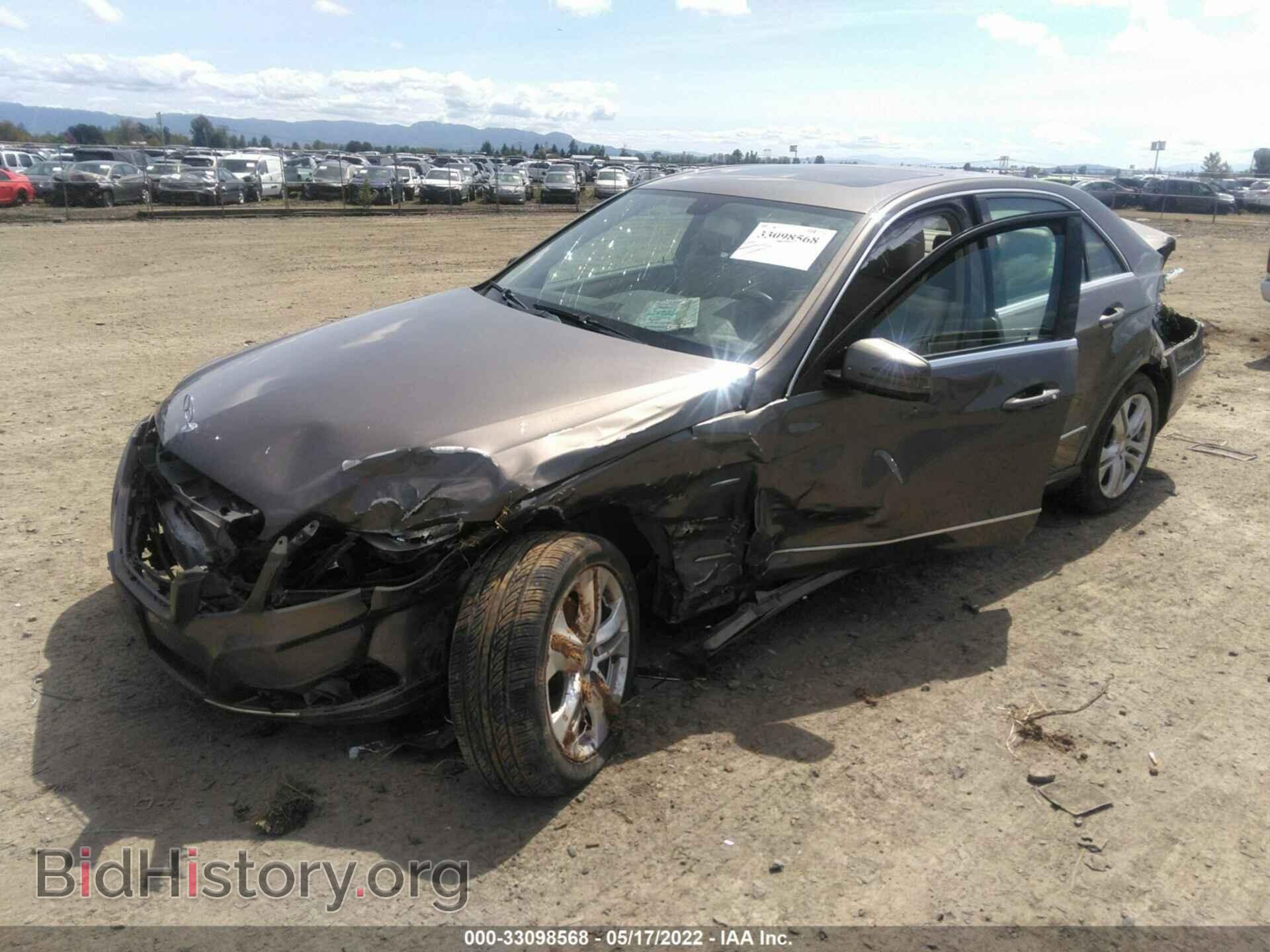2011 MERCEDES-BENZ E-CLASS - VIN: WDDHF2EB7BA302671 - Фото 2