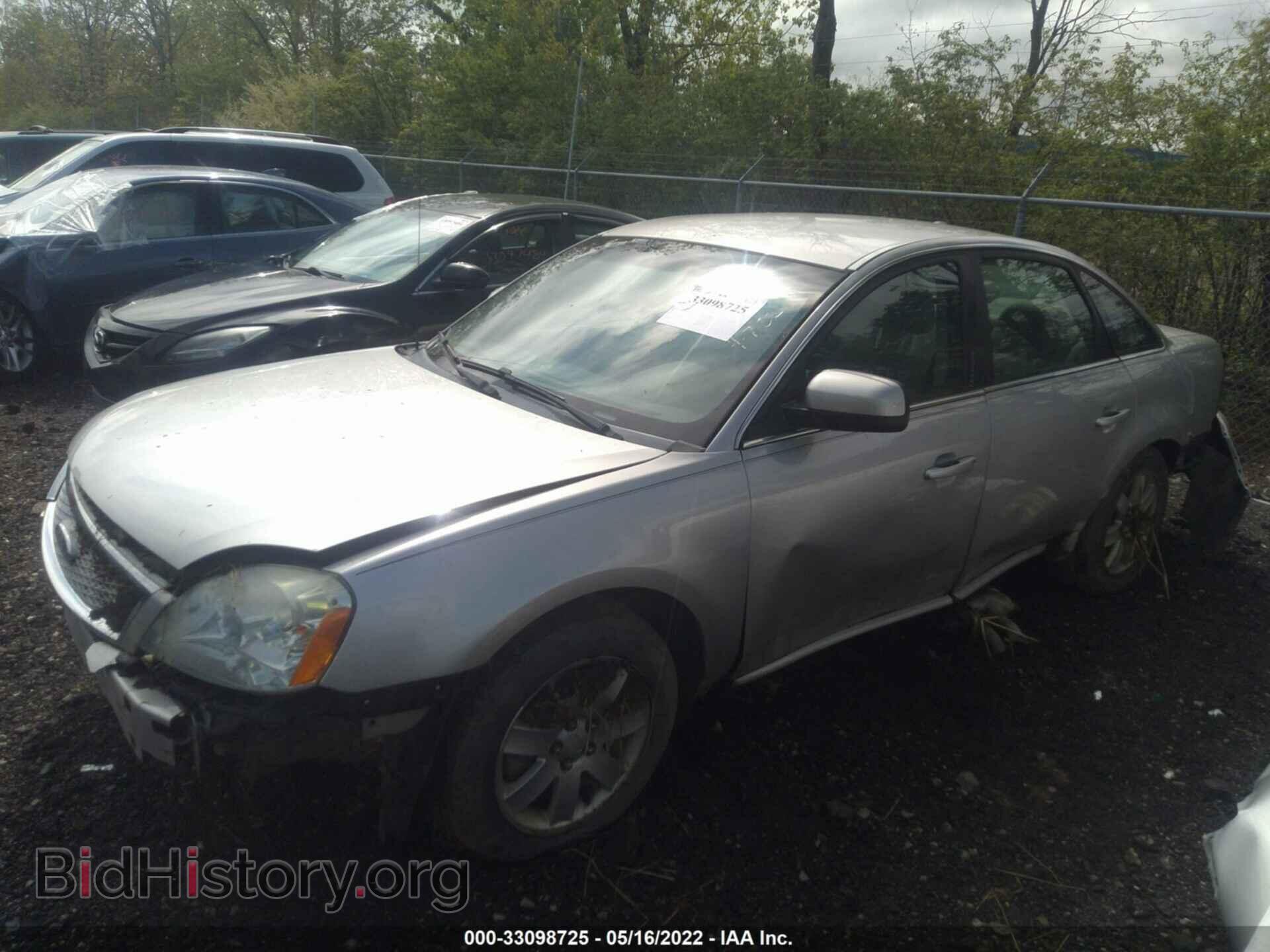 2007 FORD FIVE HUNDRED - VIN: 1FAFP24147G100954 - Photo 2