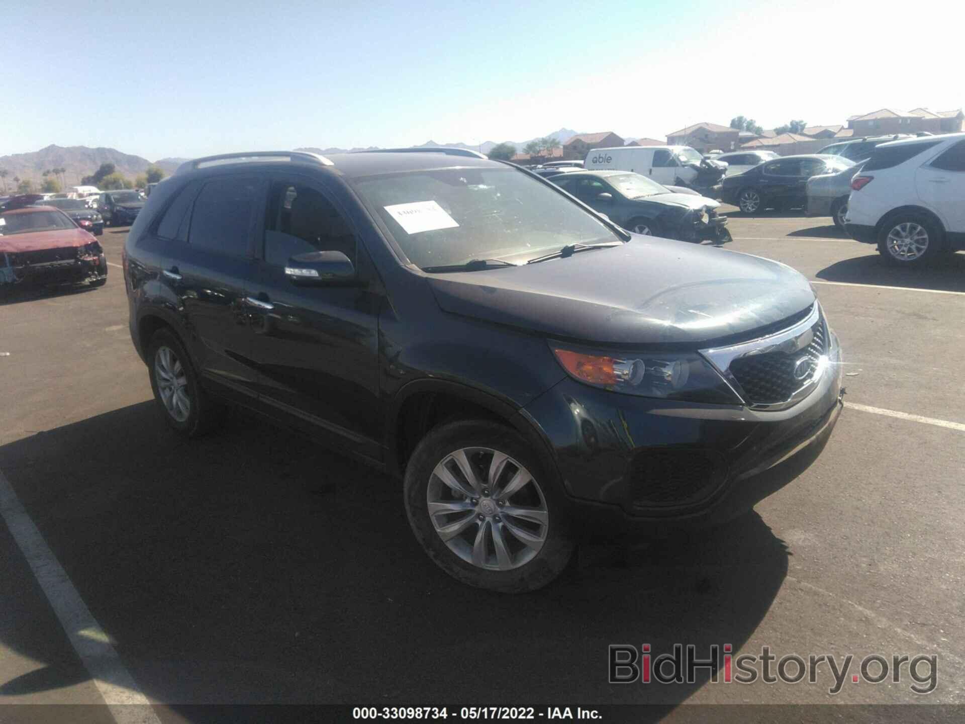 Photo 5XYKT4A23BG073318 - KIA SORENTO 2011