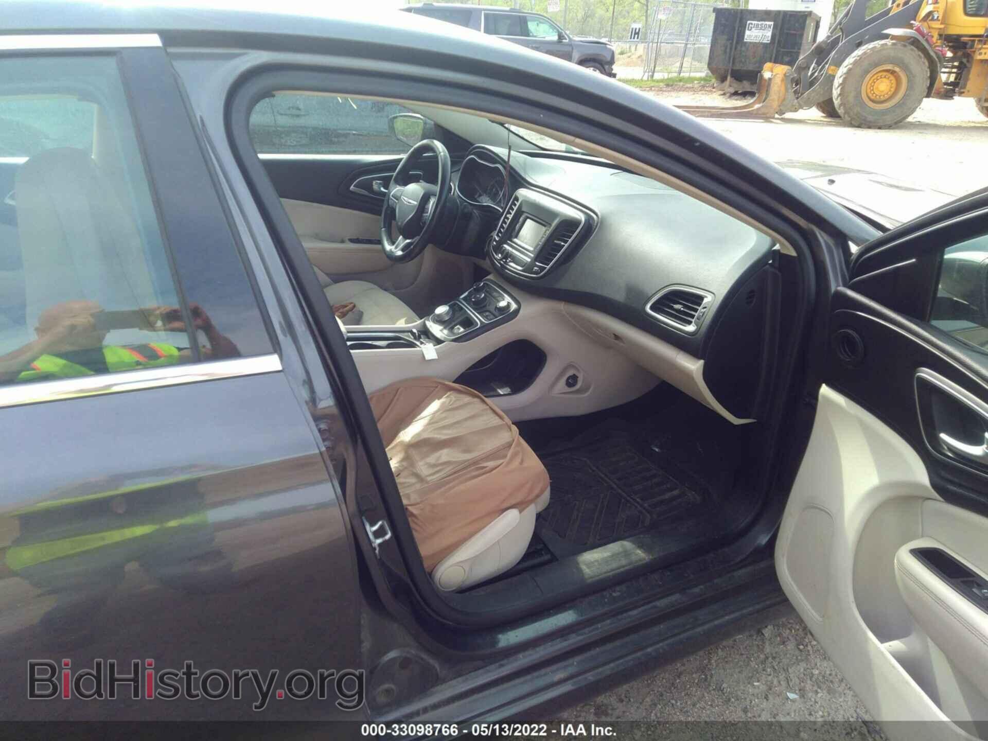 2015 CHRYSLER 200 - VIN: 1C3CCCAB1FN631636 - Фото 5