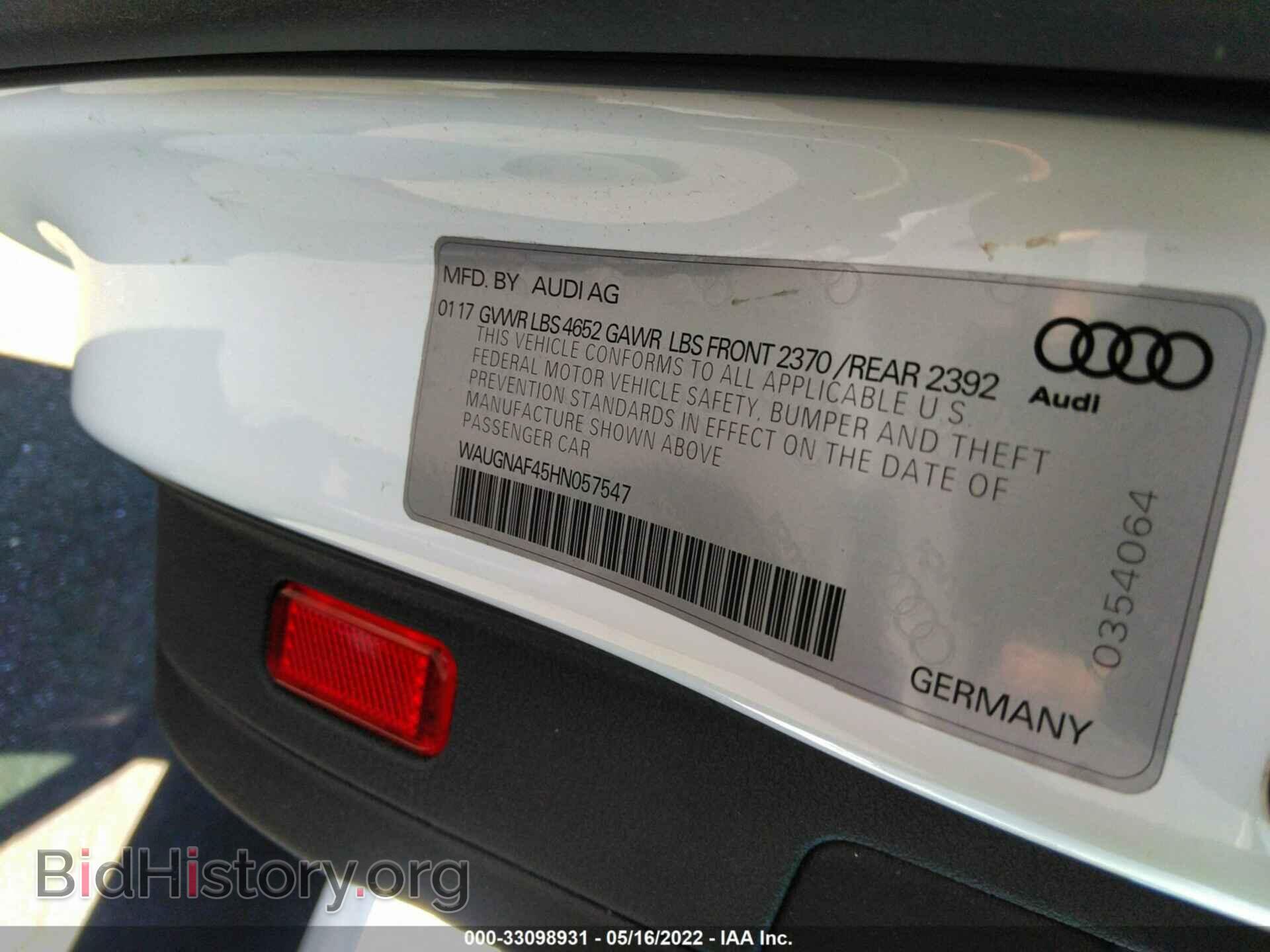 2017 AUDI A4 - VIN: WAUGNAF45HN057547 - Фото 9