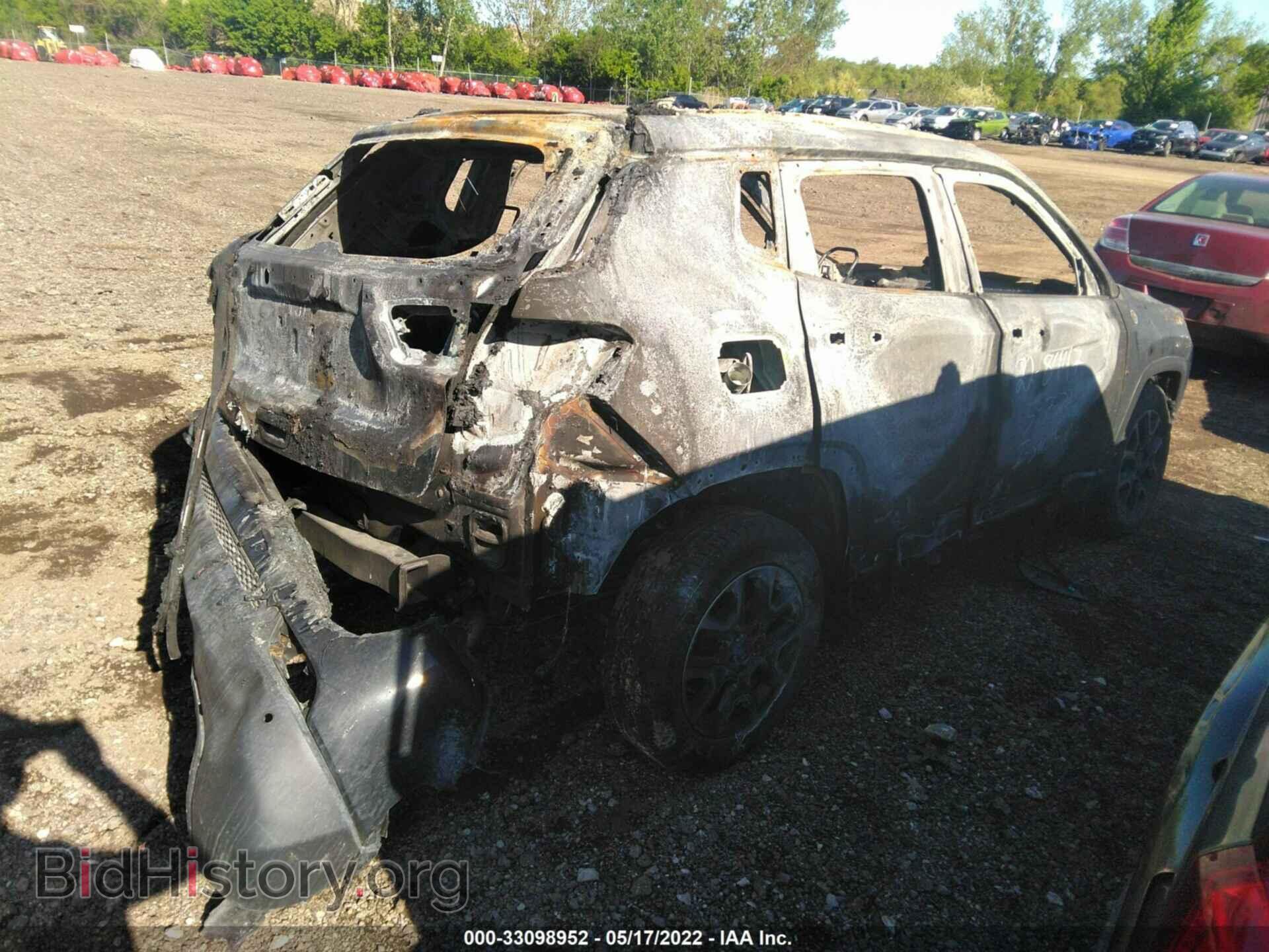 2018 JEEP COMPASS - VIN: 3C4NJDDBXJT465623 - Фото 4