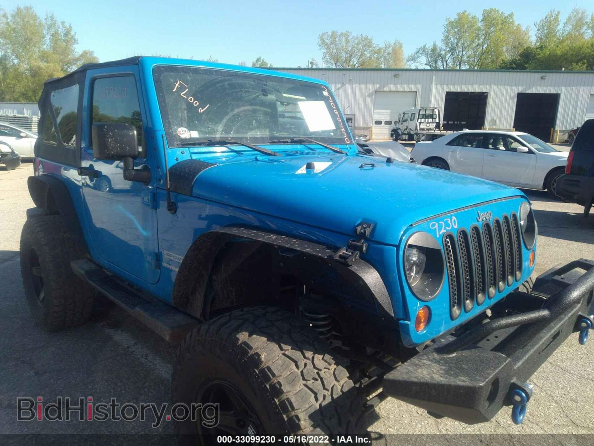 Photo 1J4AA2D19BL545321 - JEEP WRANGLER 2011