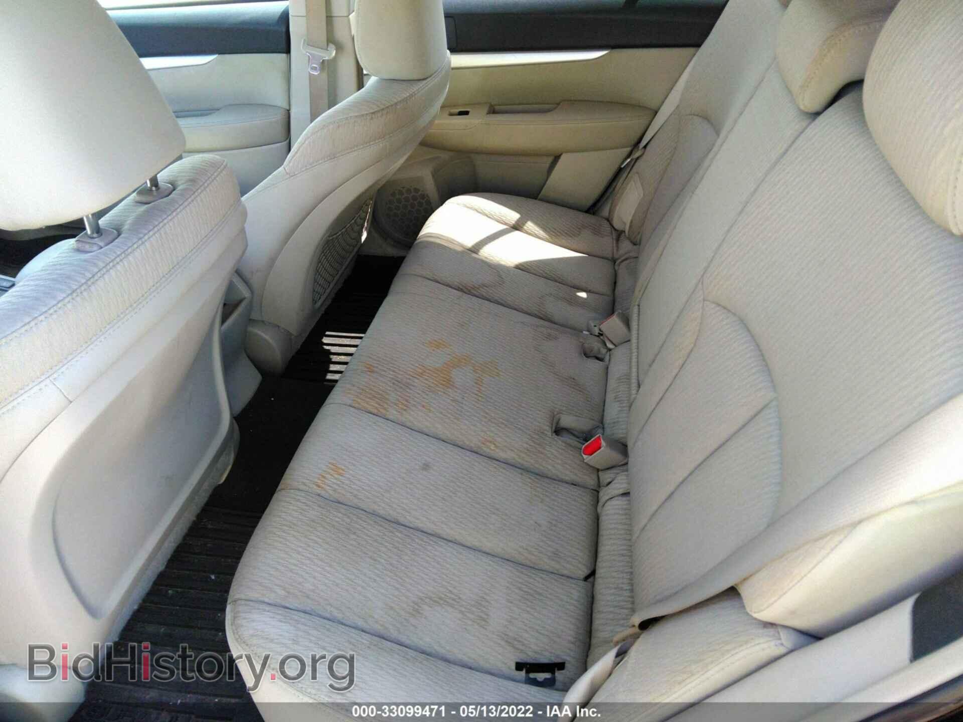 2011 SUBARU OUTBACK - VIN: 4S4BRBCC0B3313708 - Photo 8