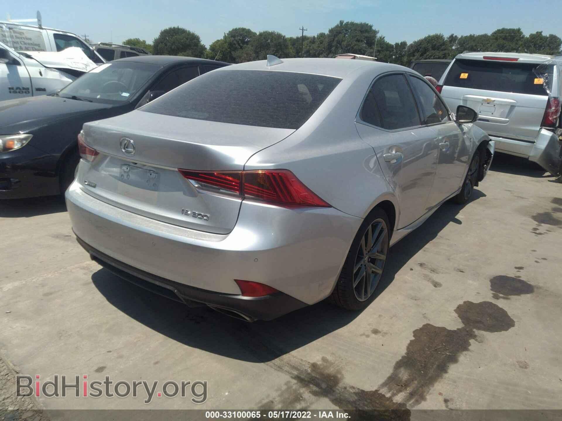 2019 LEXUS IS - VIN: JTHBA1D24K5092399 - Фото 4