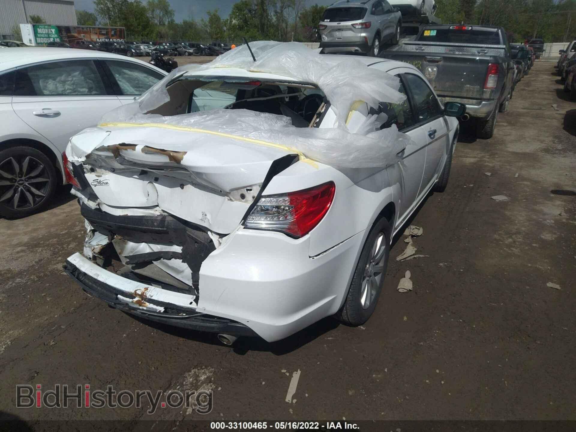 2013 CHRYSLER 200 - VIN: 1C3CCBCGXDN745084 - Фото 4