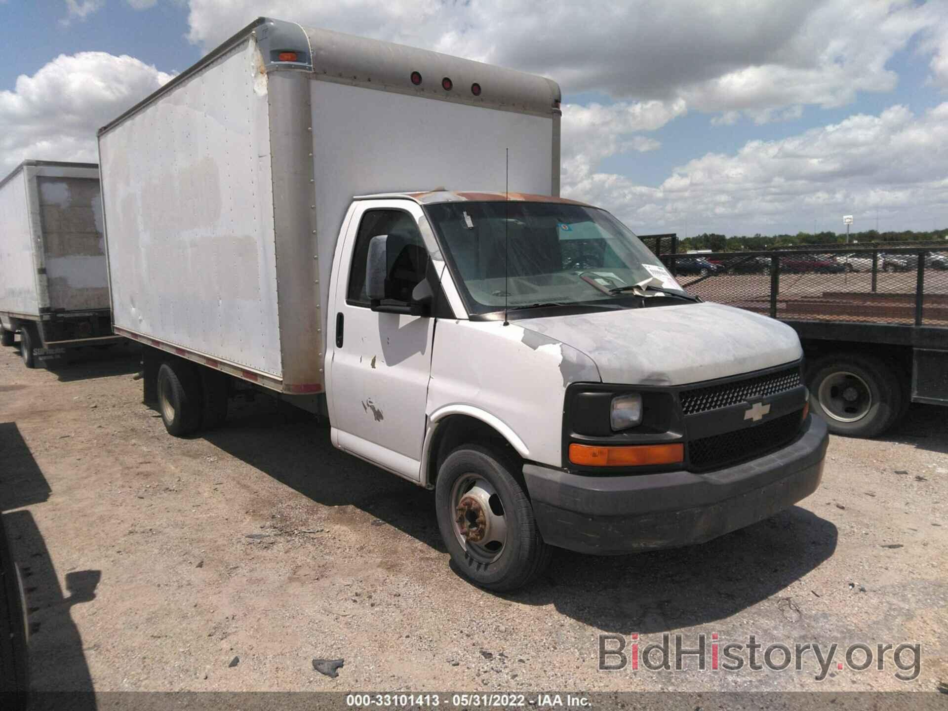 Photo 1GBJG31U261226292 - CHEVROLET EXPRESS COMMERCIAL 2006