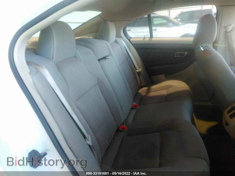 2012 Ford TAURUS (VIN 1FAHP2EW1CG109527) — photo 8 of 11