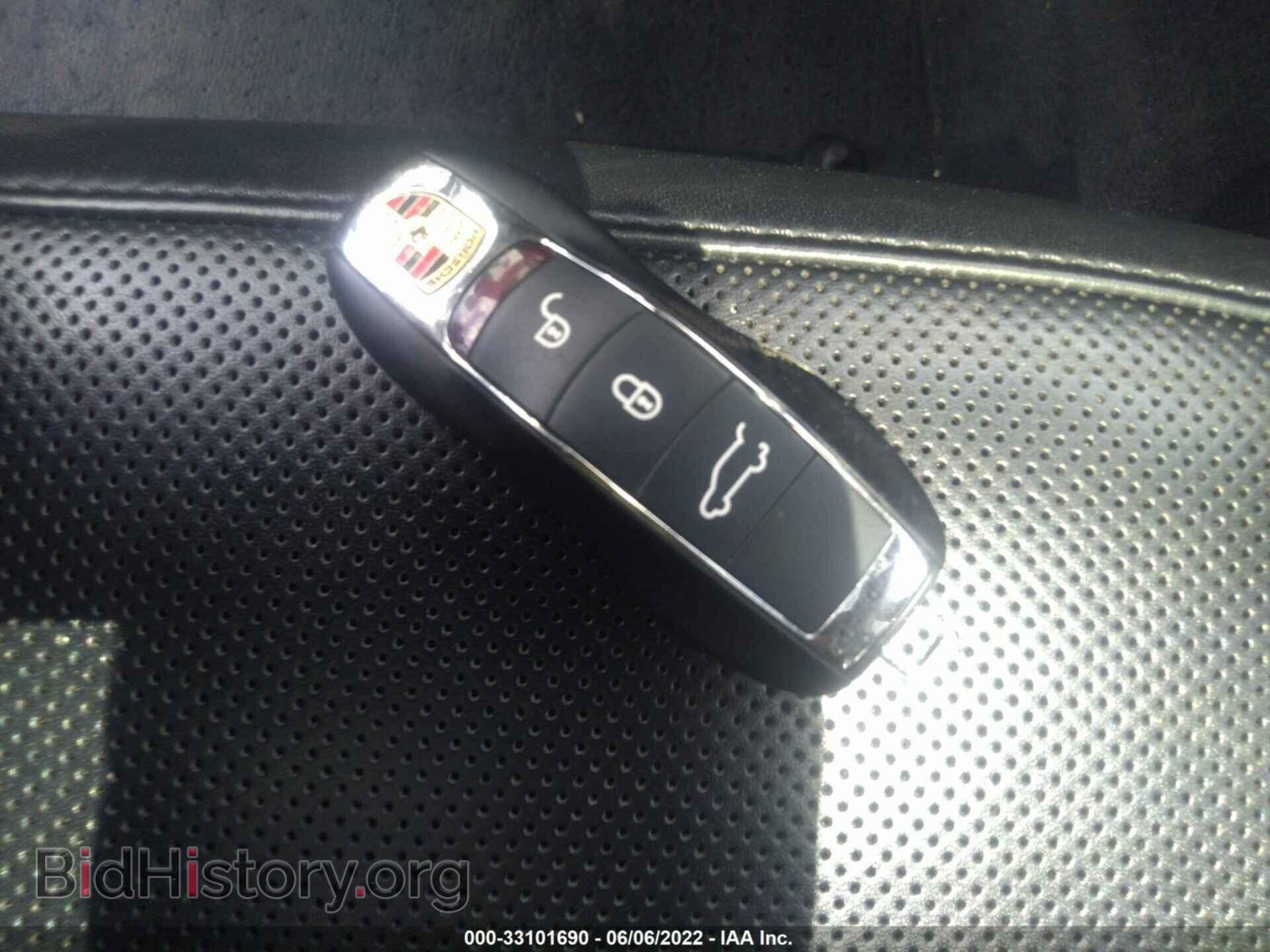 2015 PORSCHE CAYENNE - VIN: WP1AC2A2XFLA80680 - Фото 11