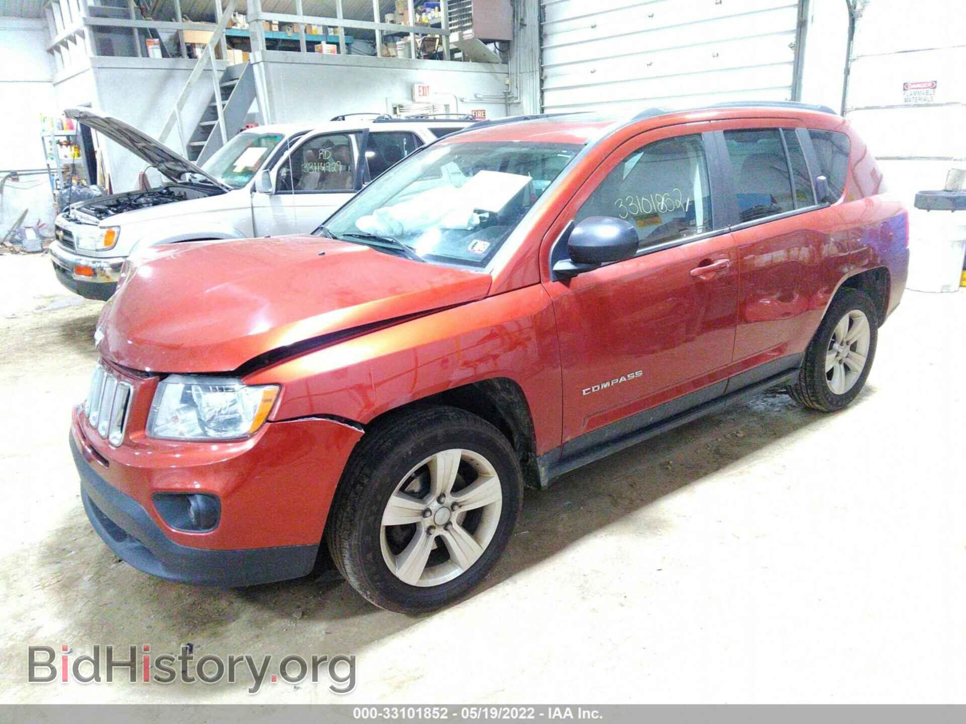 2012 JEEP COMPASS - VIN: 1C4NJDEBXCD598728 - Фото 2