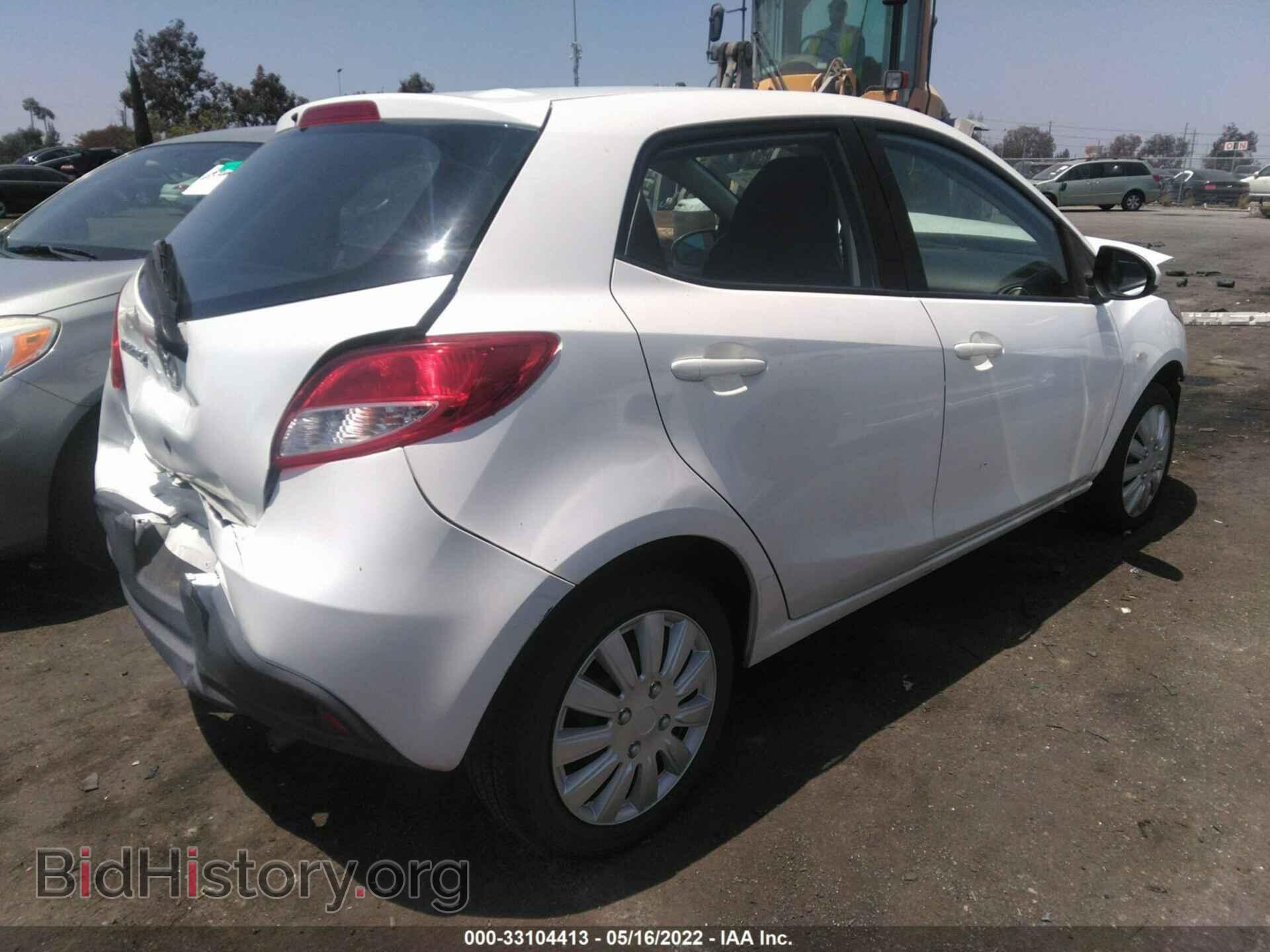 2014 MAZDA MAZDA2 - VIN: JM1DE1KZ4E0186122 - Фото 4