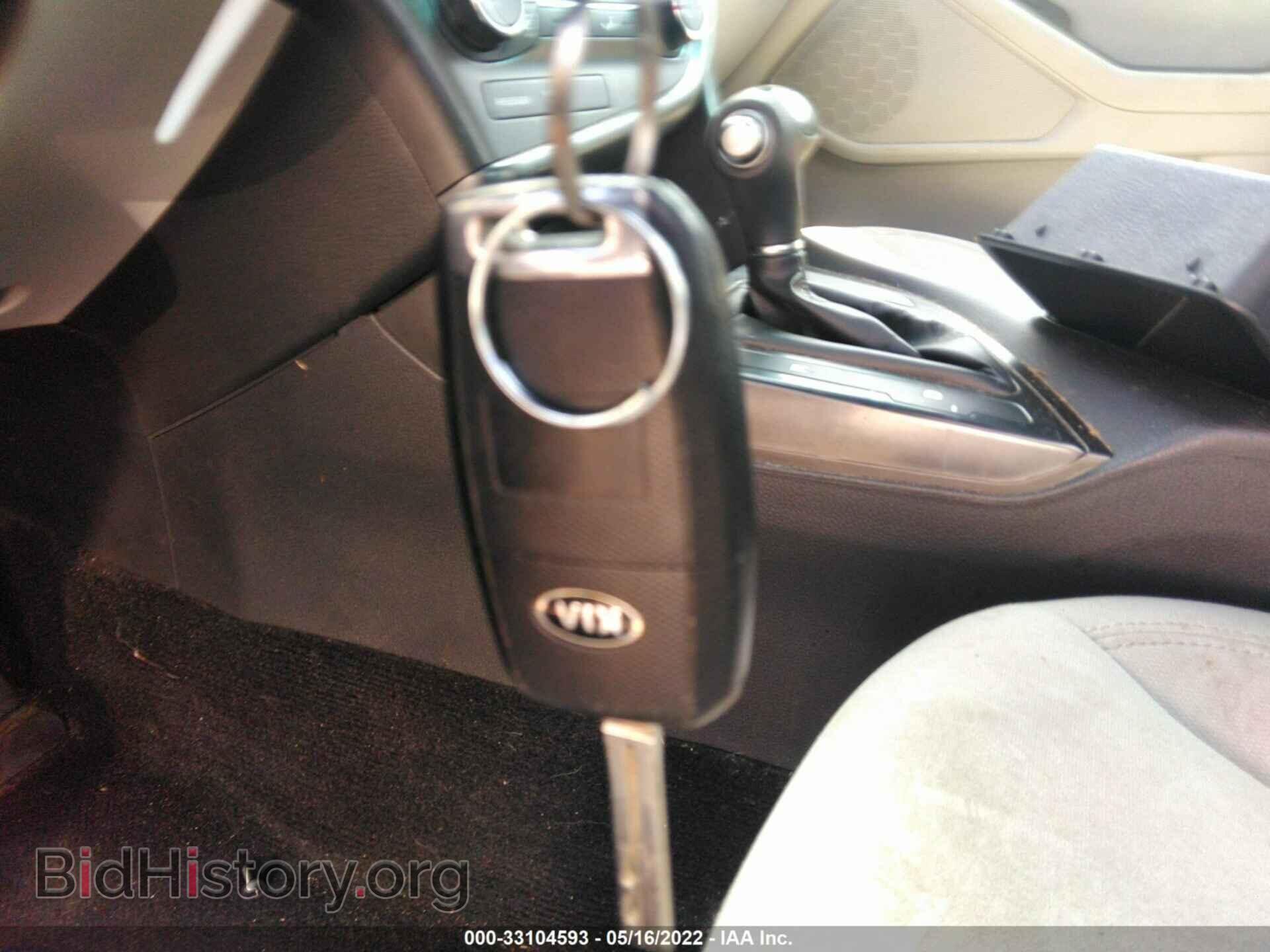 2015 KIA OPTIMA - VIN: KNAGM4A79F5661945 - Фото 11