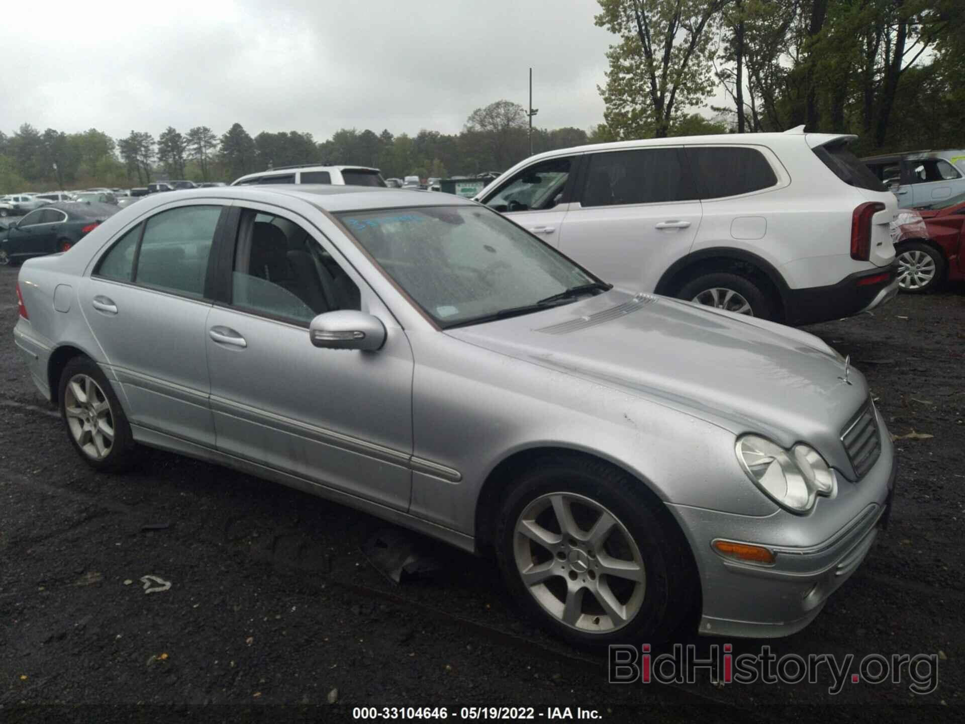 Photo WDBRF92H17F933540 - MERCEDES-BENZ C-CLASS 2007