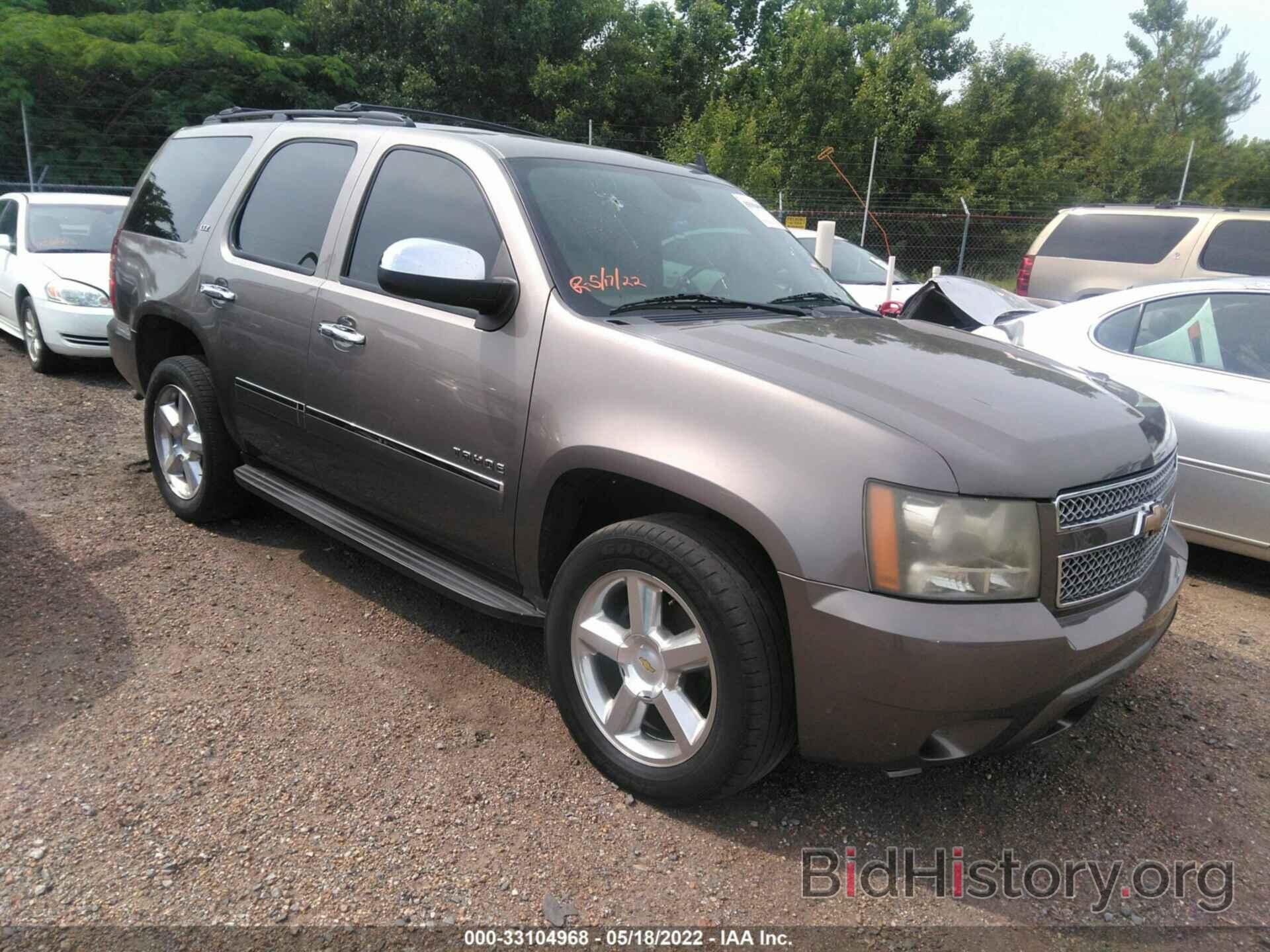 Photo 1GNSCCE00BR173811 - CHEVROLET TAHOE 2011