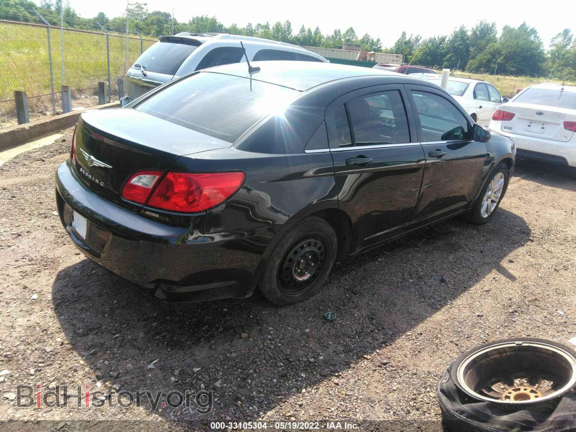 2010 CHRYSLER SEBRING - VIN: 1C3CC5FB9AN214102 - Фото 4