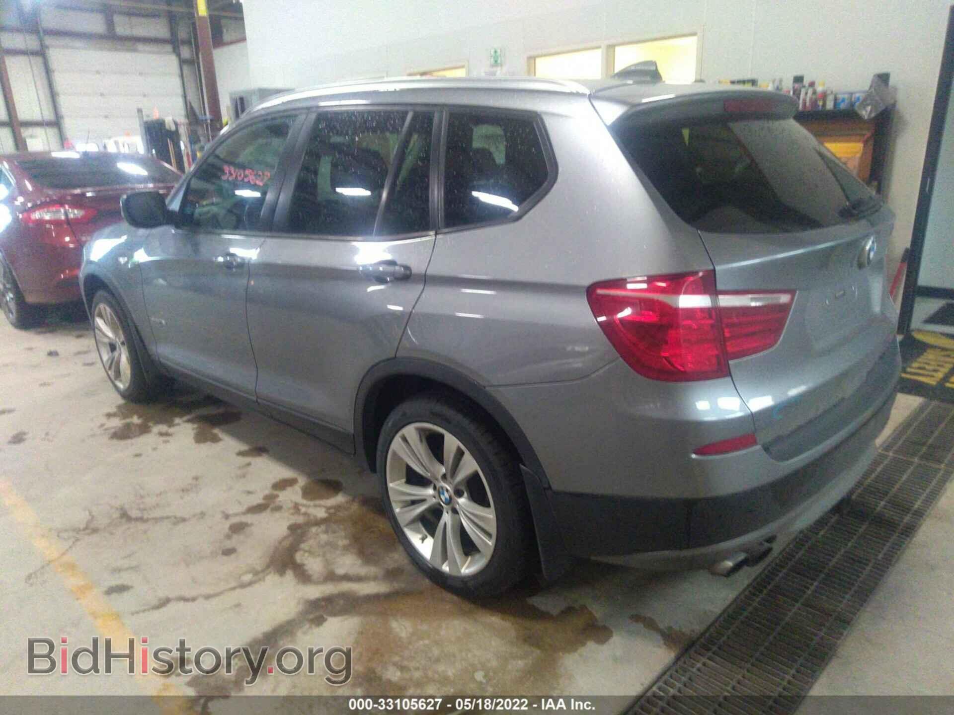 2011 BMW X3 - VIN: 5UXWX7C53BL732029 - Фото 3