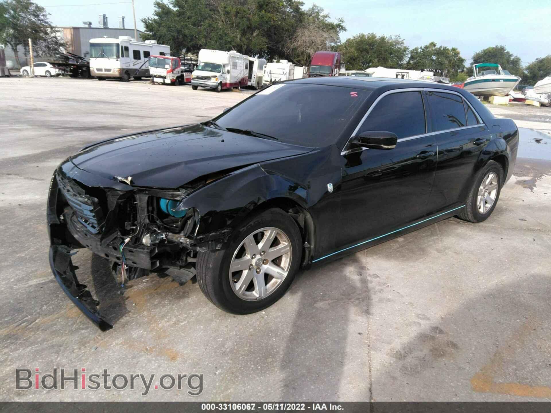 2012 CHRYSLER 300 - VIN: 2C3CCADT7CH315350 - Фото 2