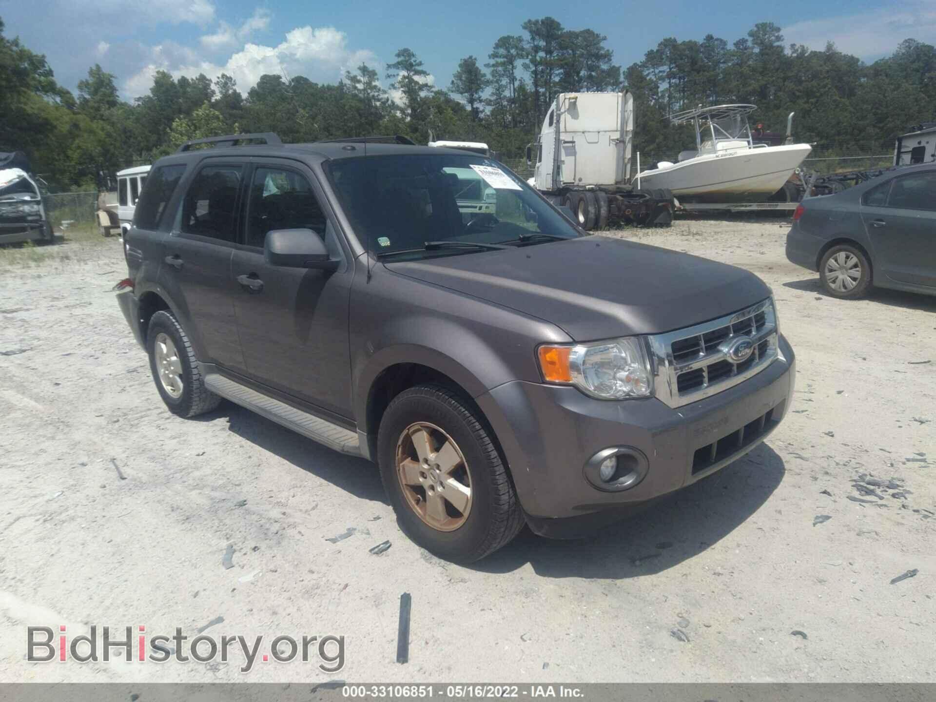 Photo 1FMCU0D76CKB05557 - FORD ESCAPE 2012
