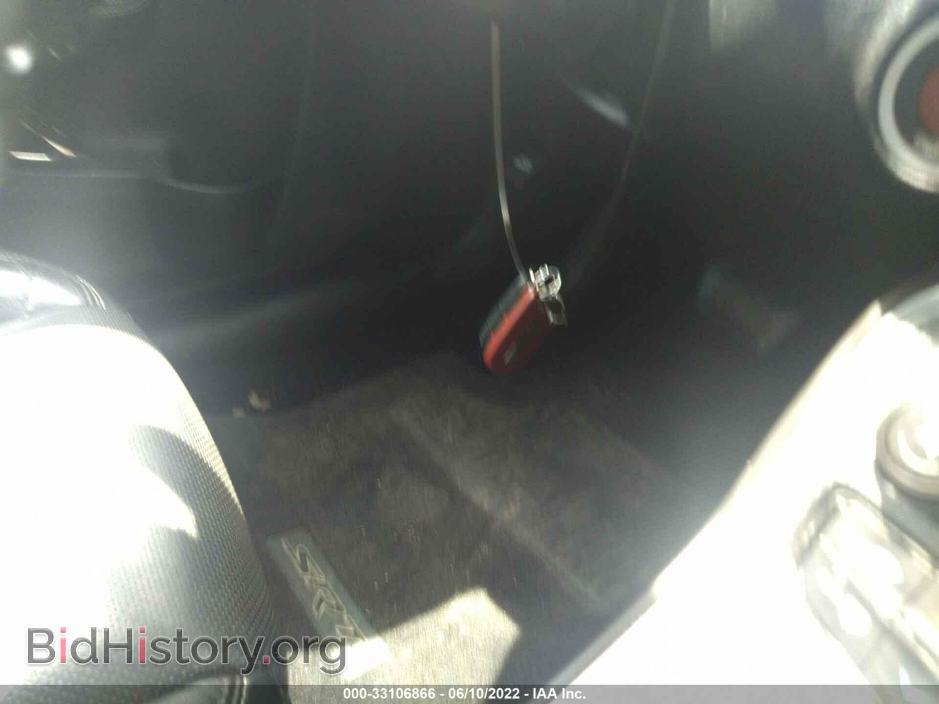 2016 DODGE CHALLENGER - VIN: 2C3CDZC94GH137243 - Фото 11
