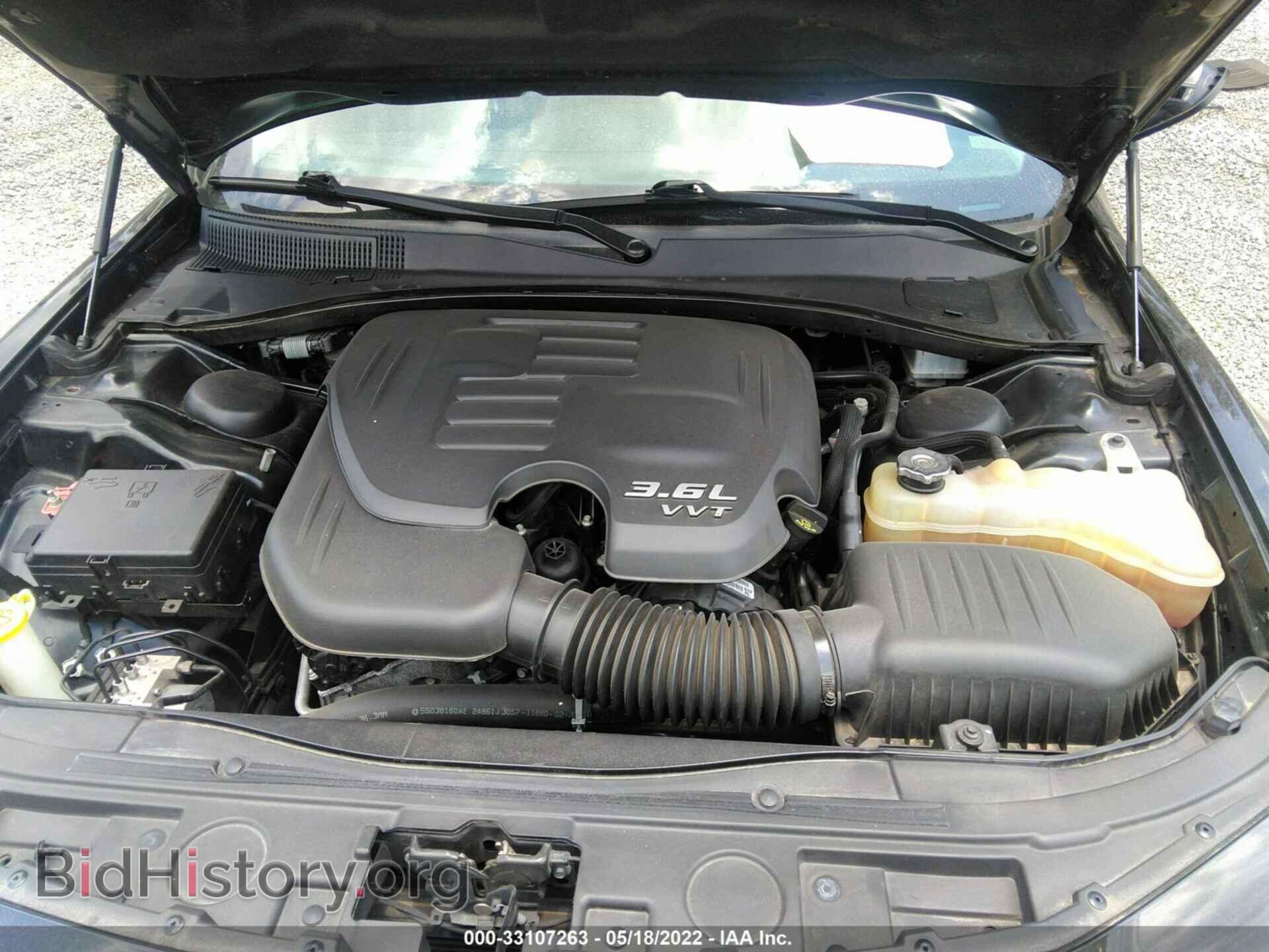 2018 CHRYSLER 300 - VIN: 2C3CCAAGXJH195628 - Фото 10