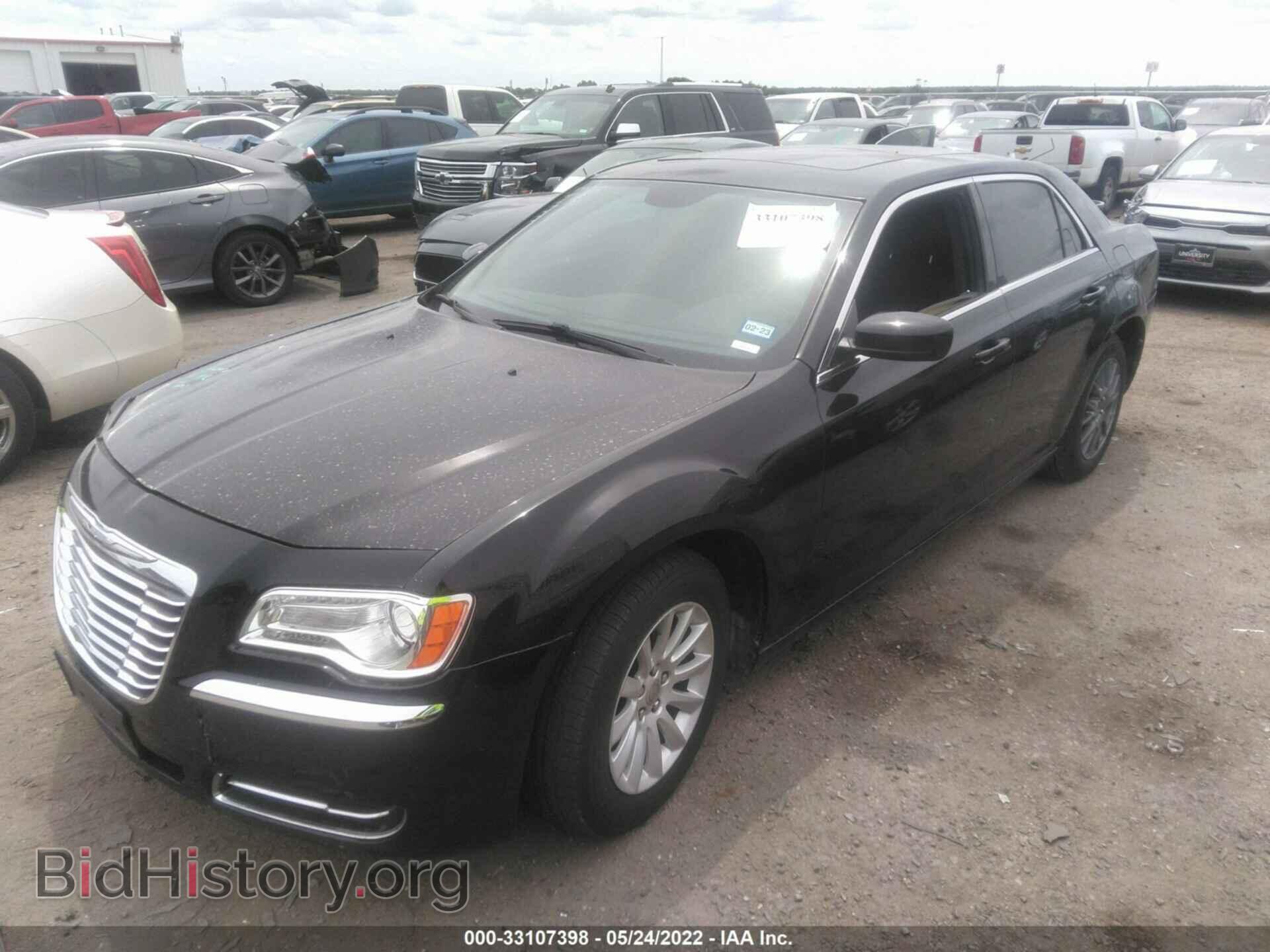 2014 CHRYSLER 300 - VIN: 2C3CCAAG7EH376157 - Photo 2