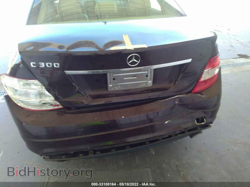 2011 Mercedes-Benz C-CLASS (VIN WDDGF5EB3BA422898) — фото 6 из 11