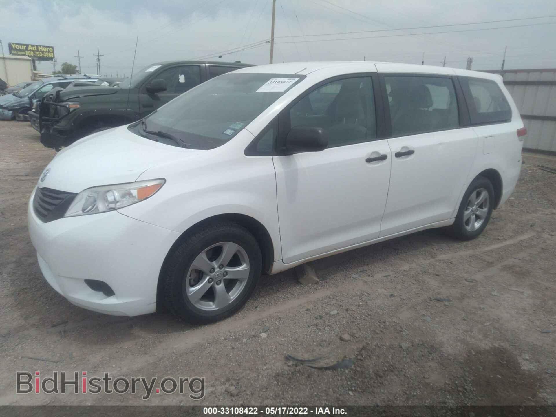 2012 TOYOTA SIENNA - VIN: 5TDKA3DC7CS015656 - Фото 2