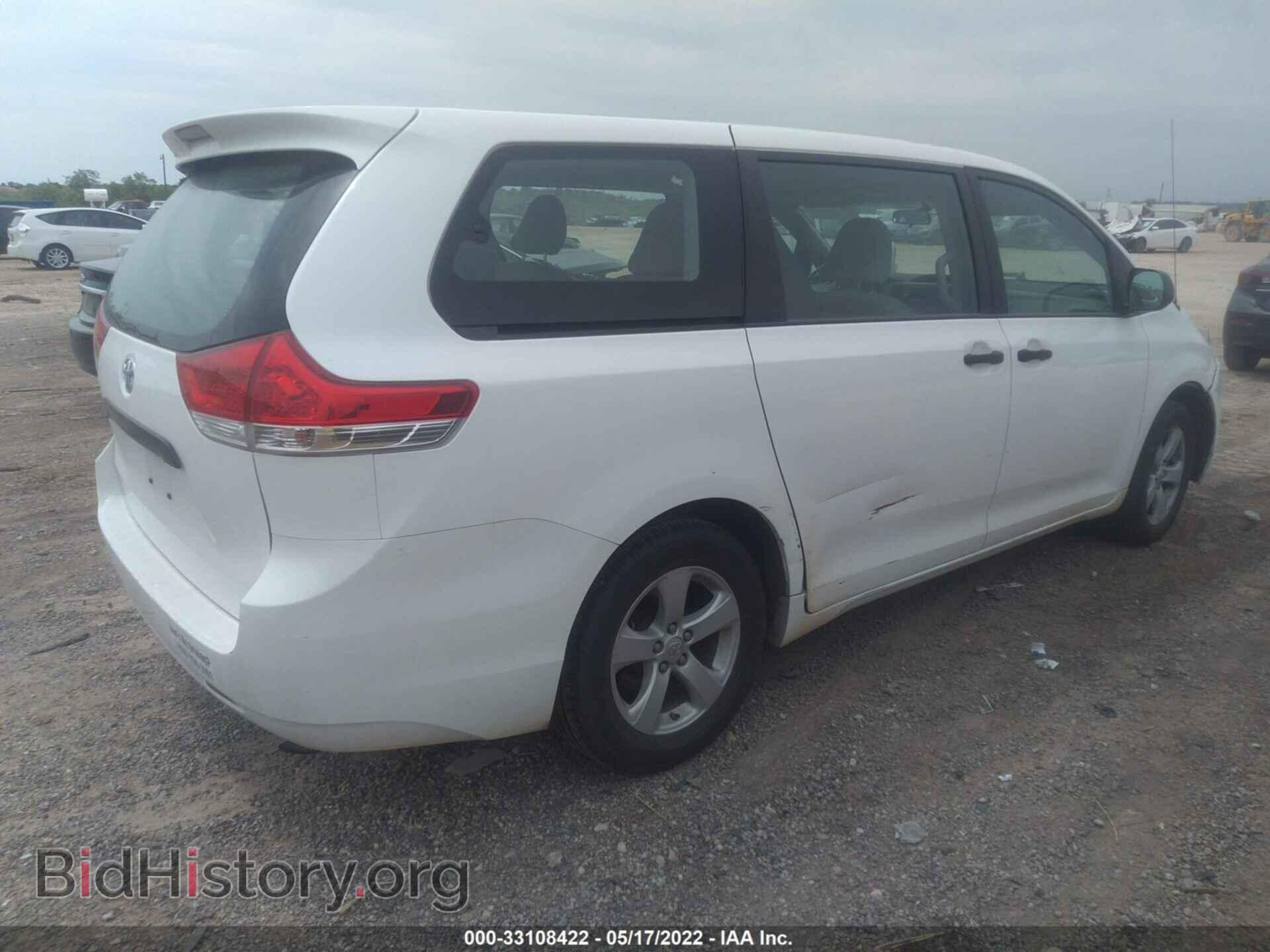 2012 TOYOTA SIENNA - VIN: 5TDKA3DC7CS015656 - Фото 4