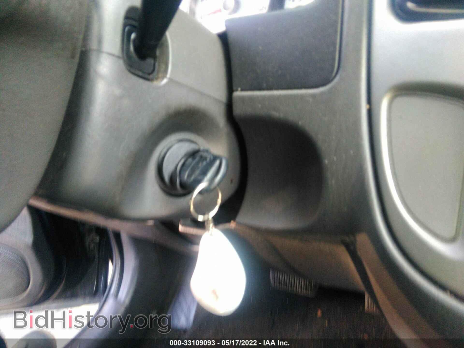 2006 FORD ESCAPE - VIN: 1FMCU03116KA07098 - Фото 11