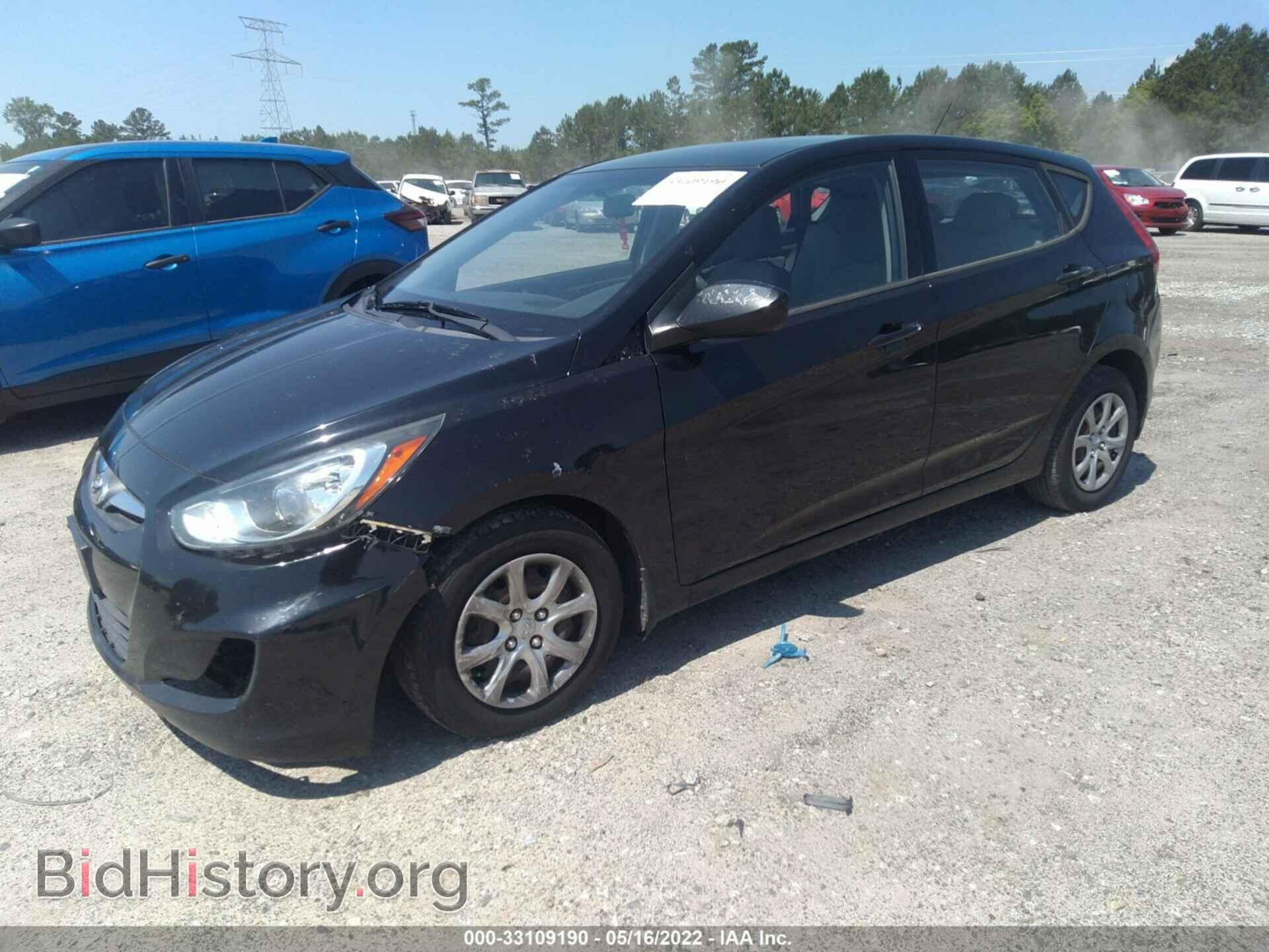 2013 HYUNDAI ACCENT - VIN: KMHCT5AE9DU074507 - Фото 2