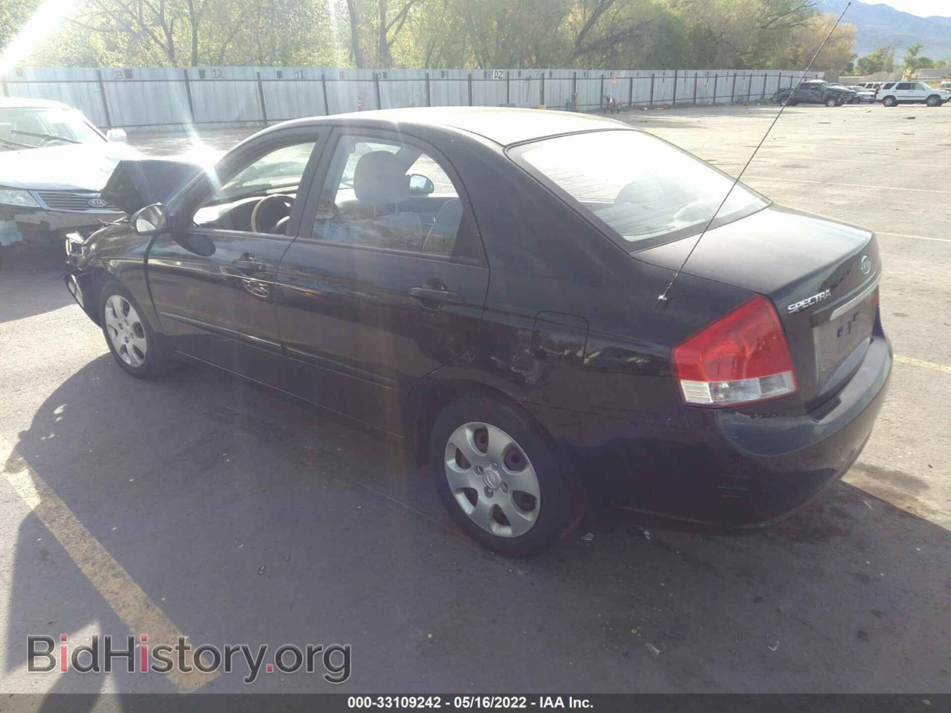 2009 KIA SPECTRA - VIN: KNAFE222395660438 - Фото 3