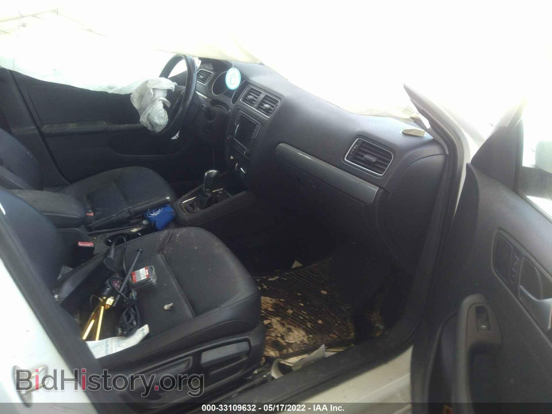 2017 VOLKSWAGEN JETTA - VIN: 3VWDB7AJ3HM312671 - Photo 5