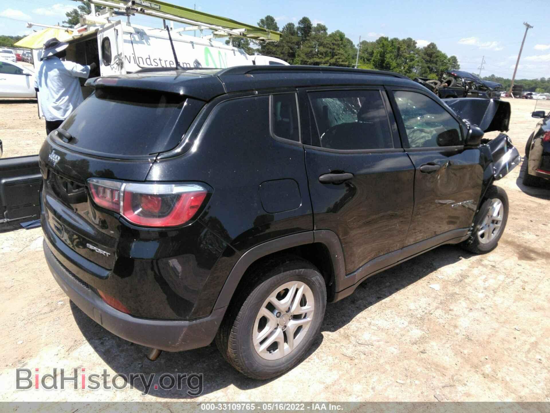 2018 JEEP COMPASS - VIN: 3C4NJCAB6JT226794 - Фото 4