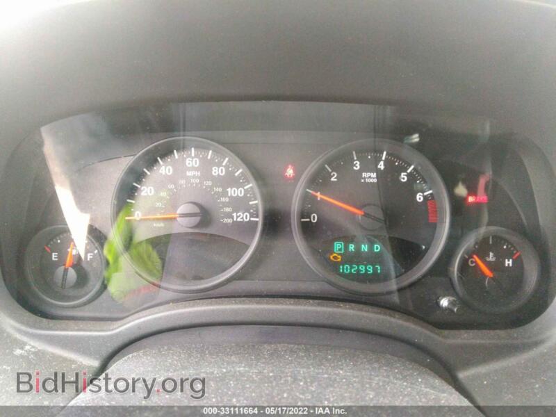 2011 Jeep COMPASS (VIN 1J4NF1FBXBD188194) — photo 7 of 11