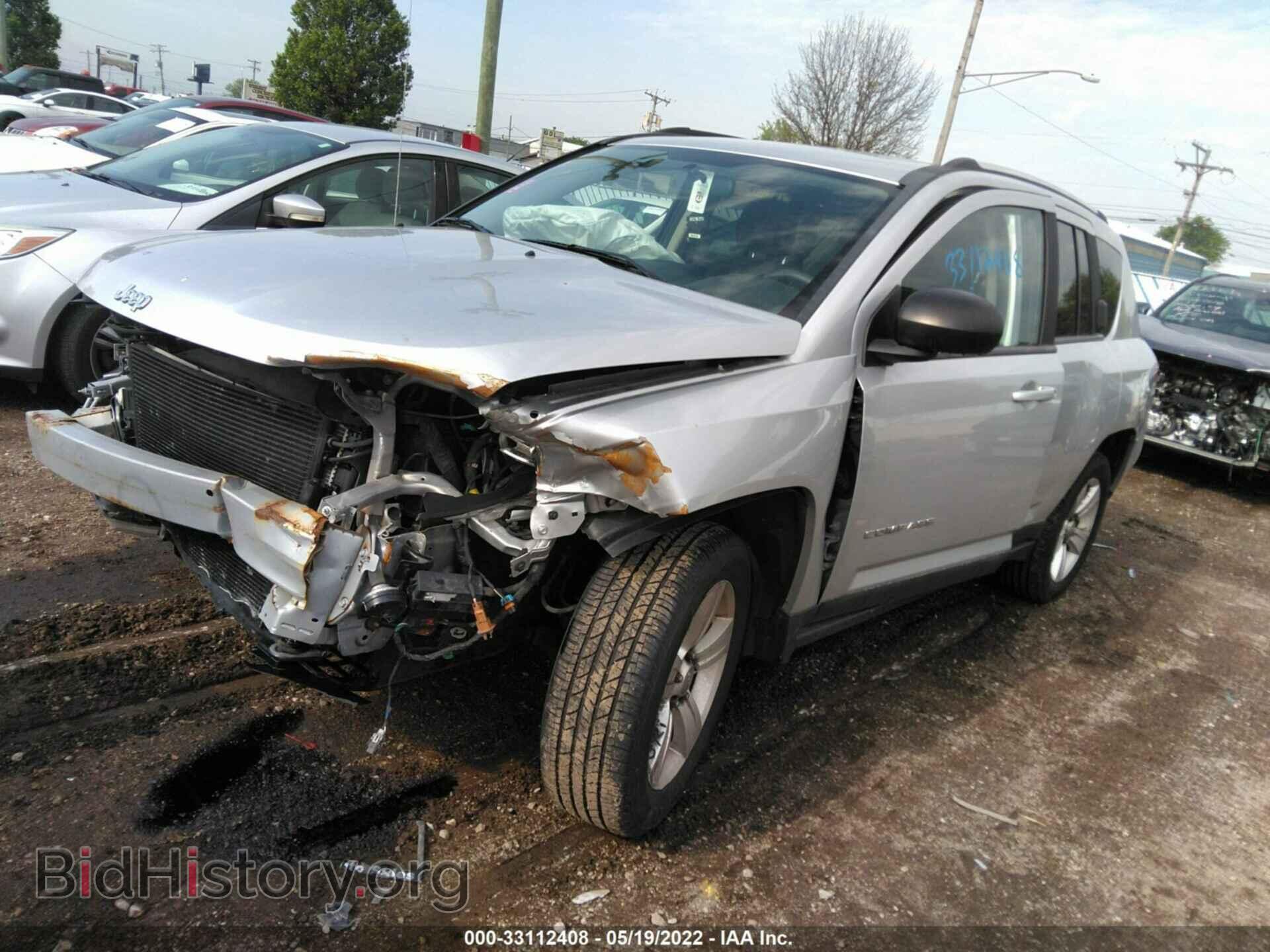 2011 JEEP COMPASS - VIN: 1J4NF1FB2BD281629 - Photo 2