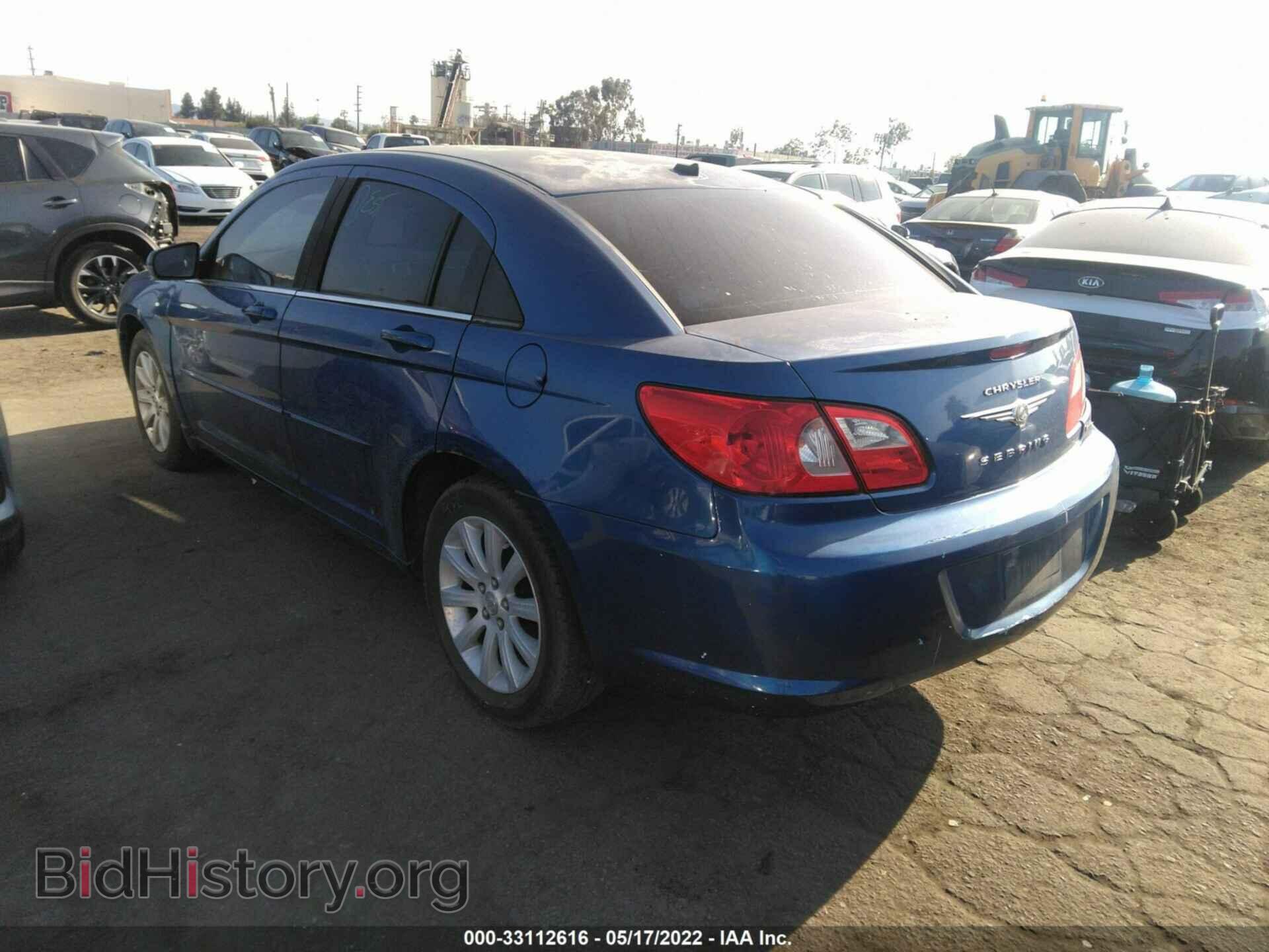 2010 CHRYSLER SEBRING - VIN: 1C3CC5FB5AN118225 - Фото 3
